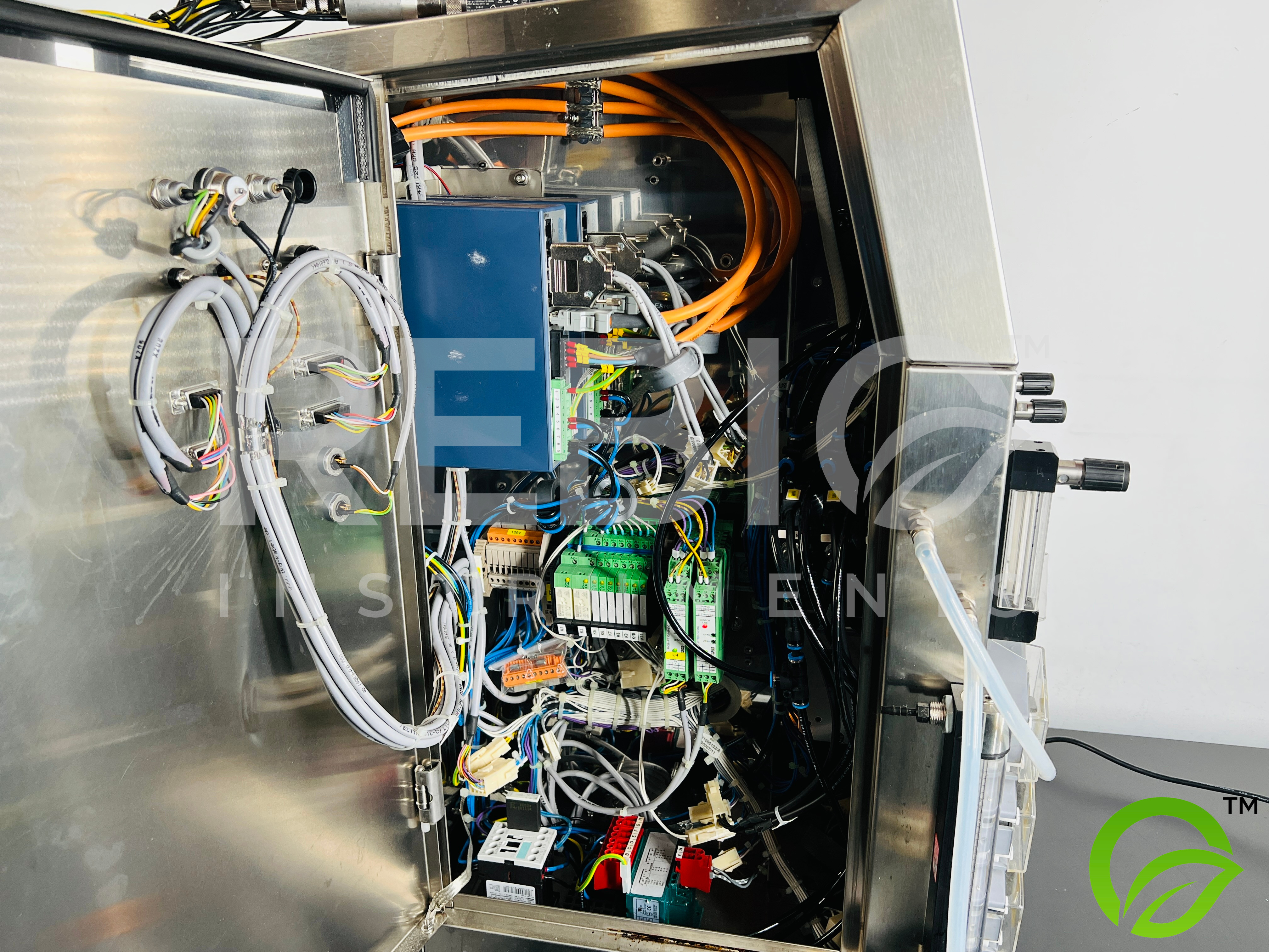 Used Sartorius Biostat B-Plus 8843415 Benchtop Bioreactor with Accessories