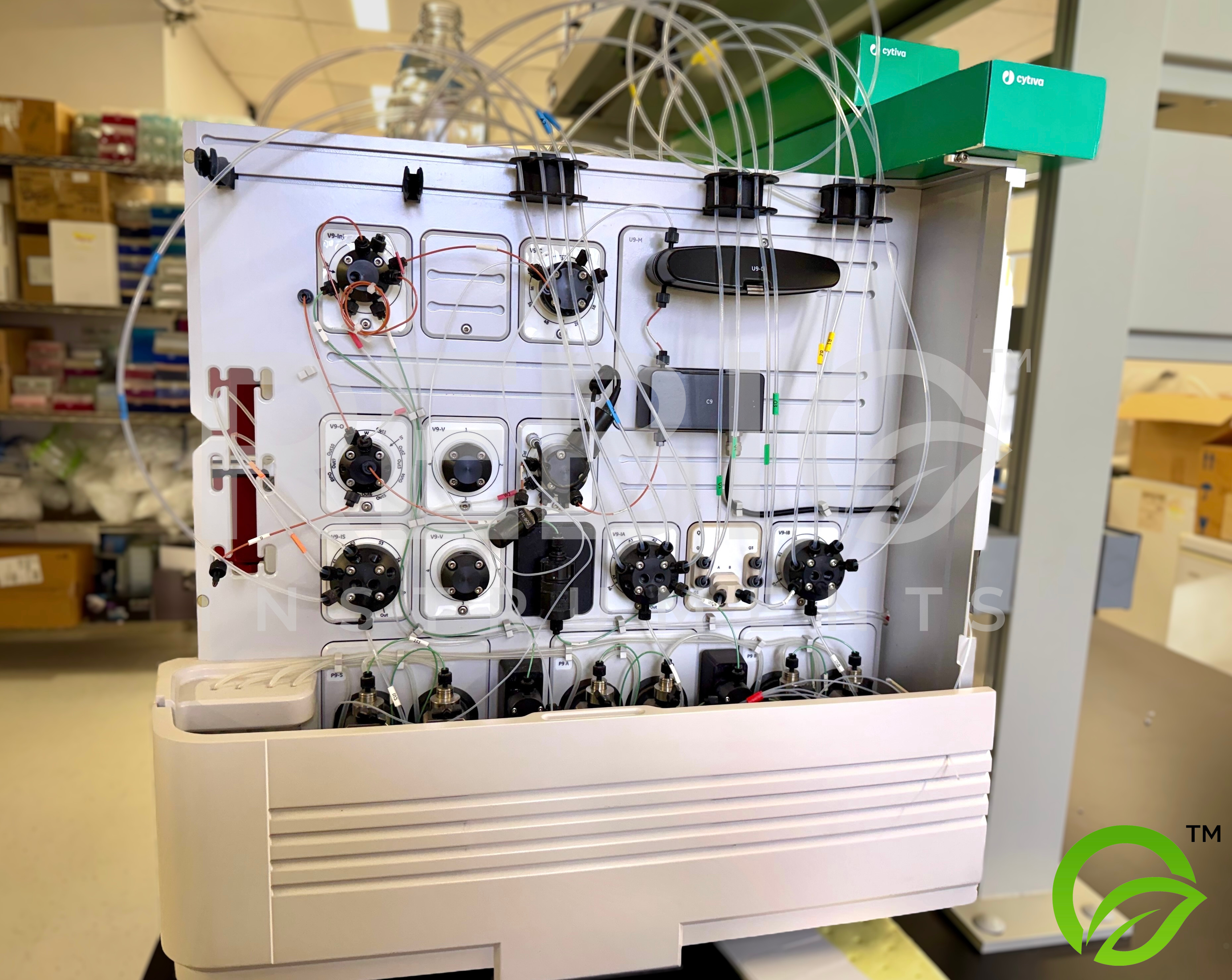 Used GE AKTA Avant 25 Chromatography System FPLC + Spark 840 Plate Reader