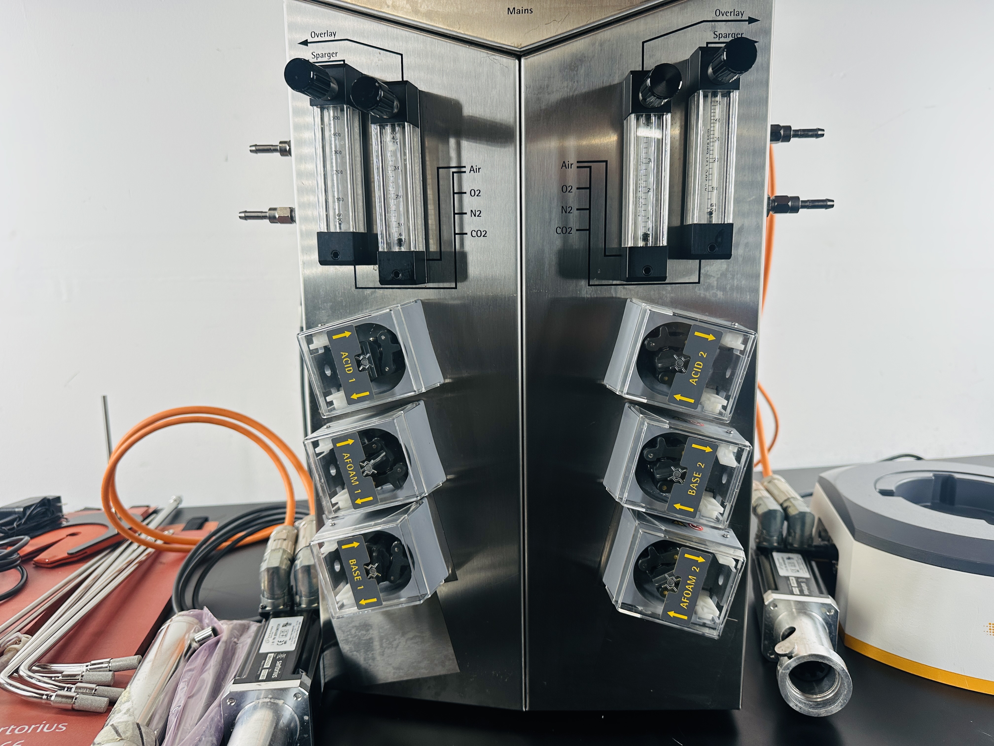 Used Sartorius Biostat B-Plus 8843415 Benchtop Bioreactor Controller with Accessories