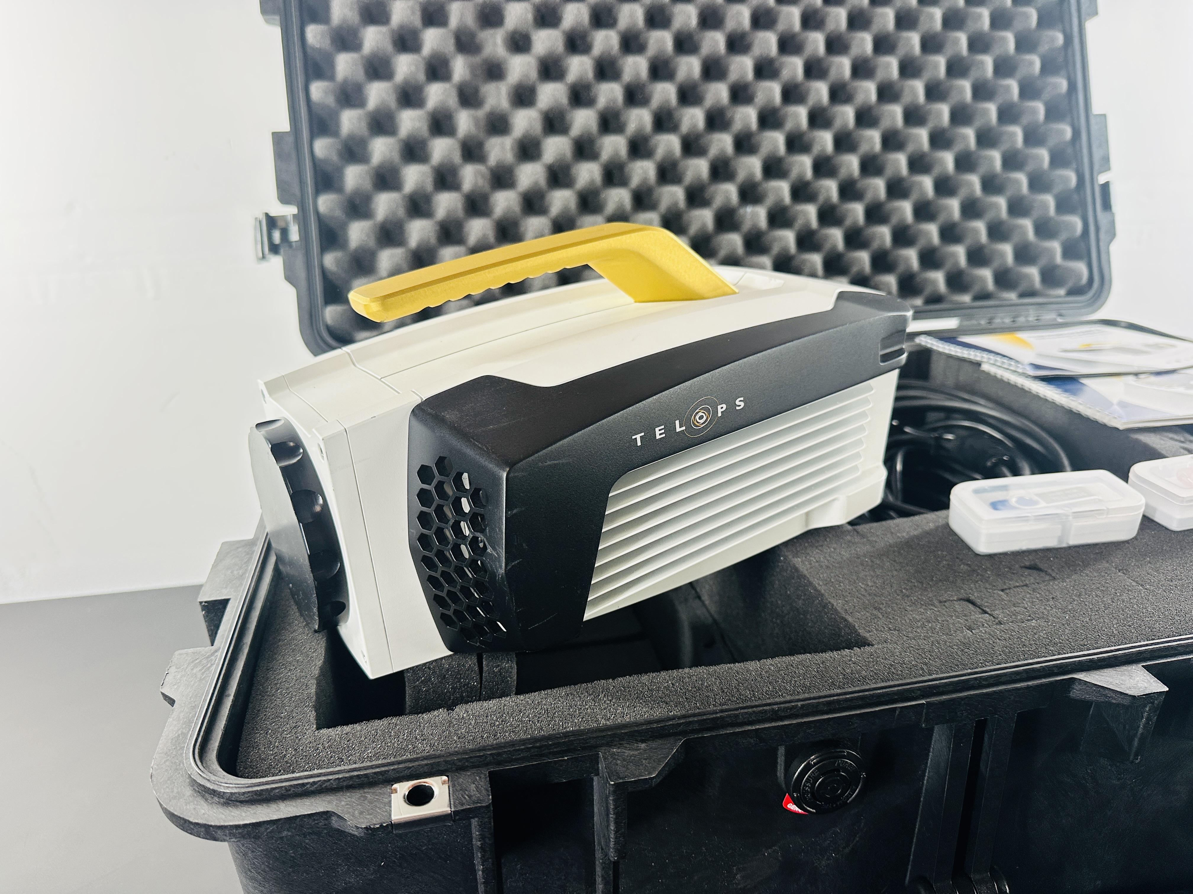 Used Telops FAST M3K High-Speed IR Camera with Software 