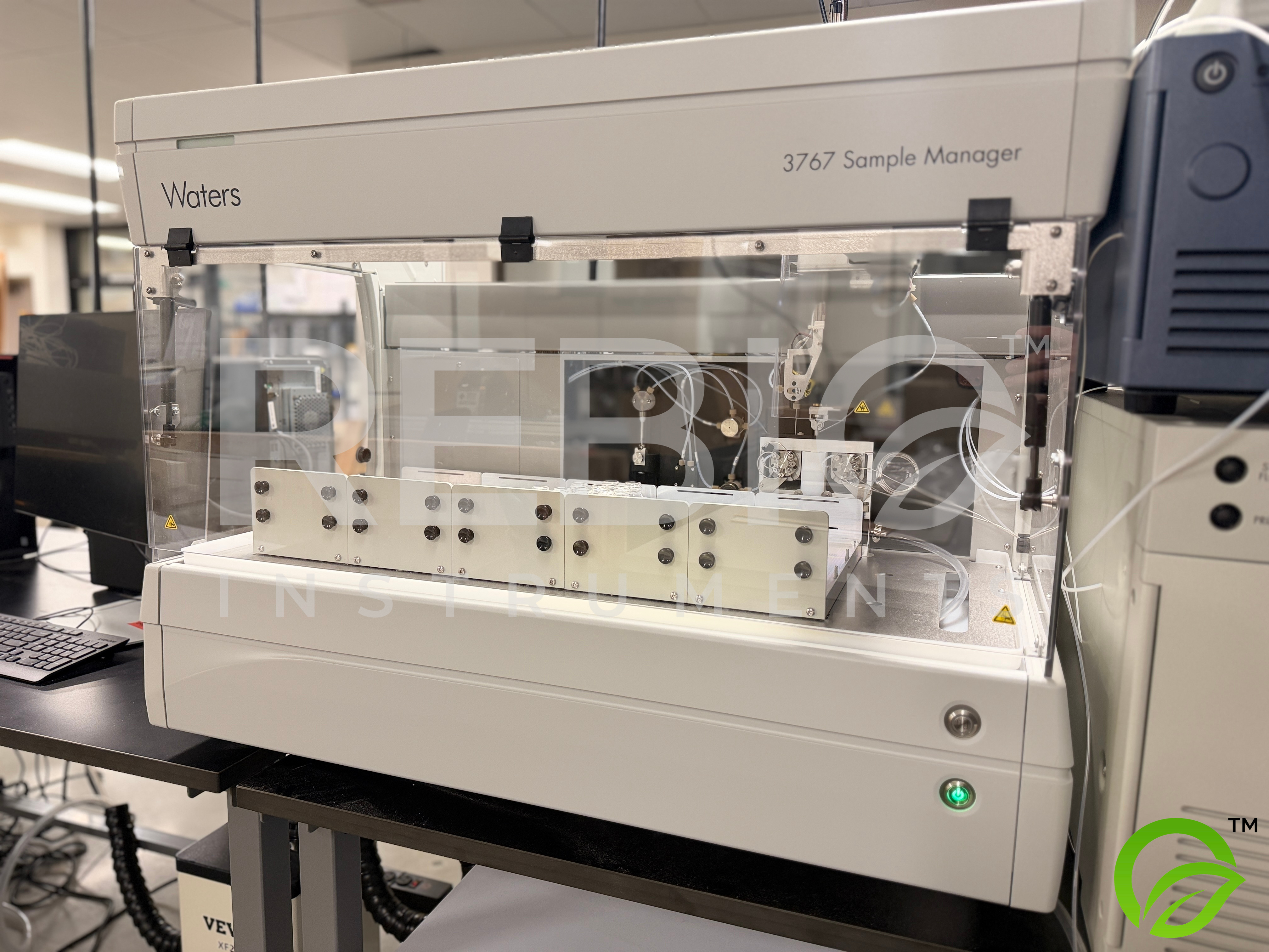 Used Waters AutoPurification System + ACQUITY UPLC H-Class PLUS w/QDa, PDA, FractionLynx, Nitrogen Generators – Complete LC-MS Purification Suite