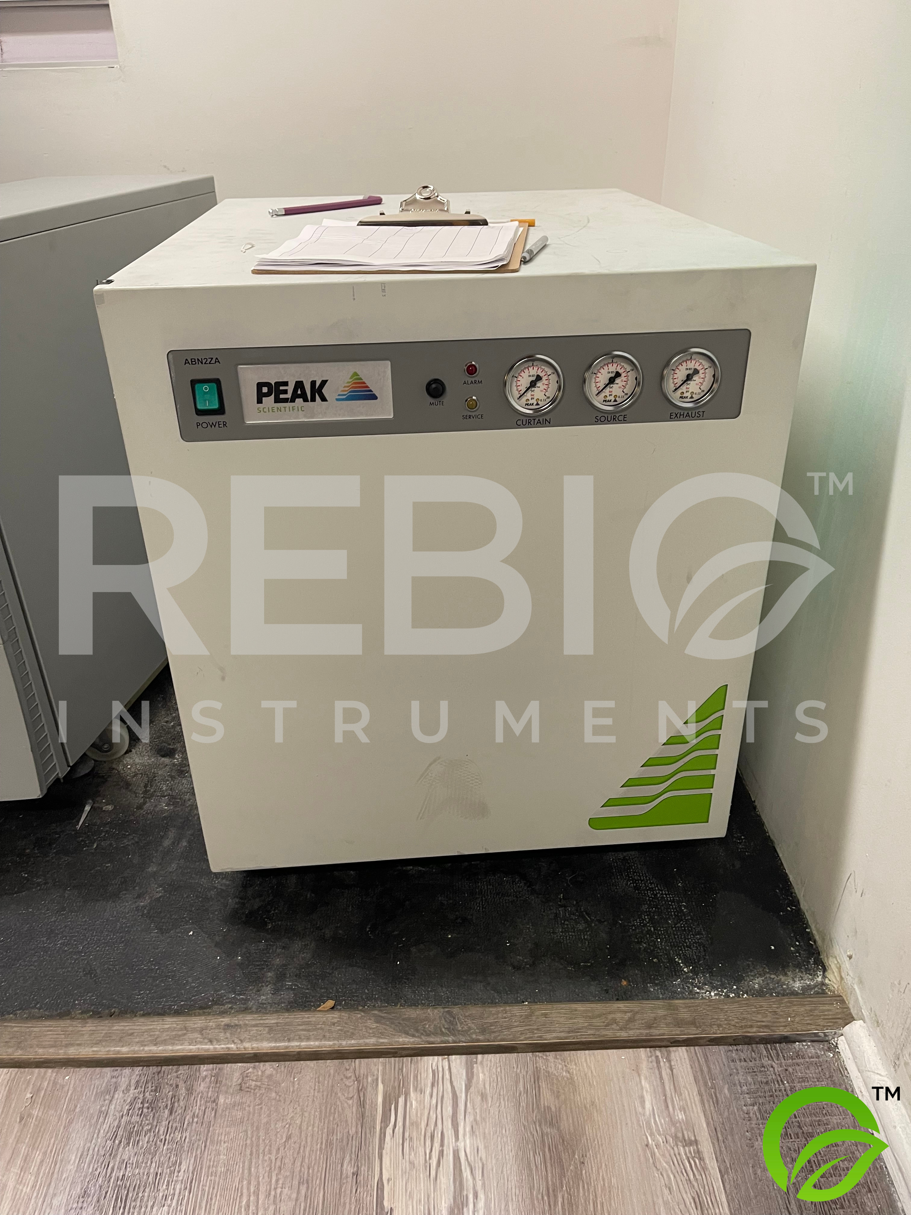 Used AB SCIEX Triple Quad 4500 LC-MS/MS — Shimadzu Nexera XR UHPLC, Peak Generator, with Analyst & MultiQuant