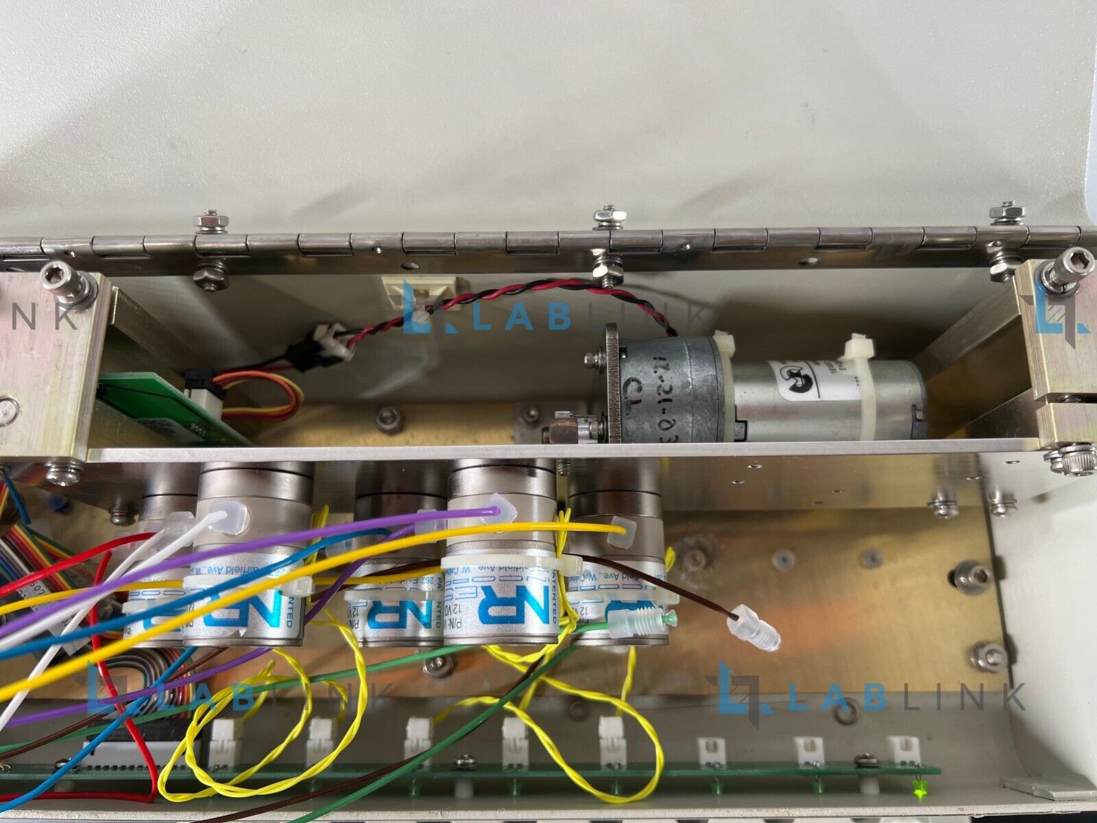 Used Varian VK 8000 Dissolution Sampling Station with WARRANTY