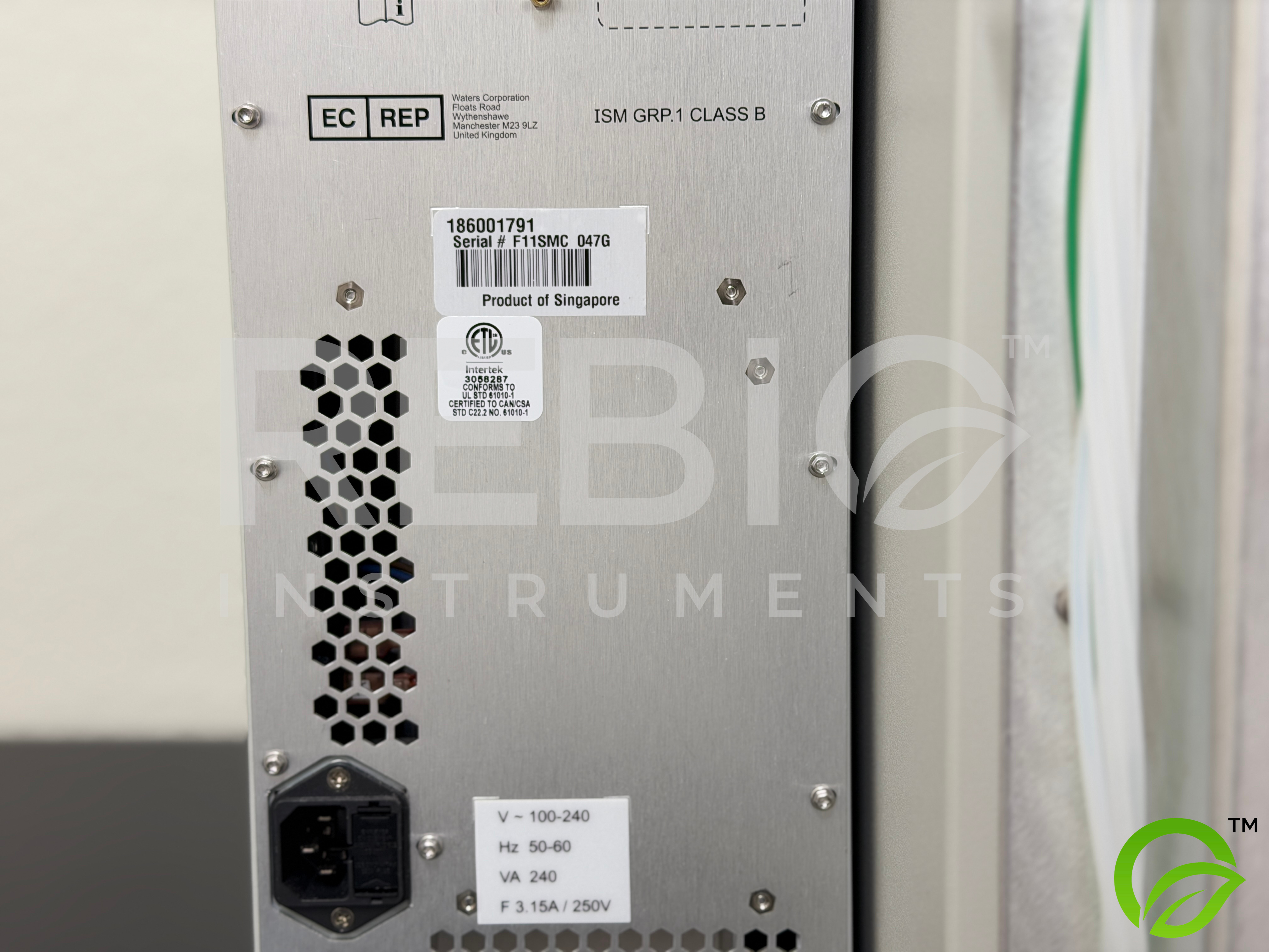 Used Waters Alliance e2695 Separation Module w/ 2489 UV/Vis Detector HPLC