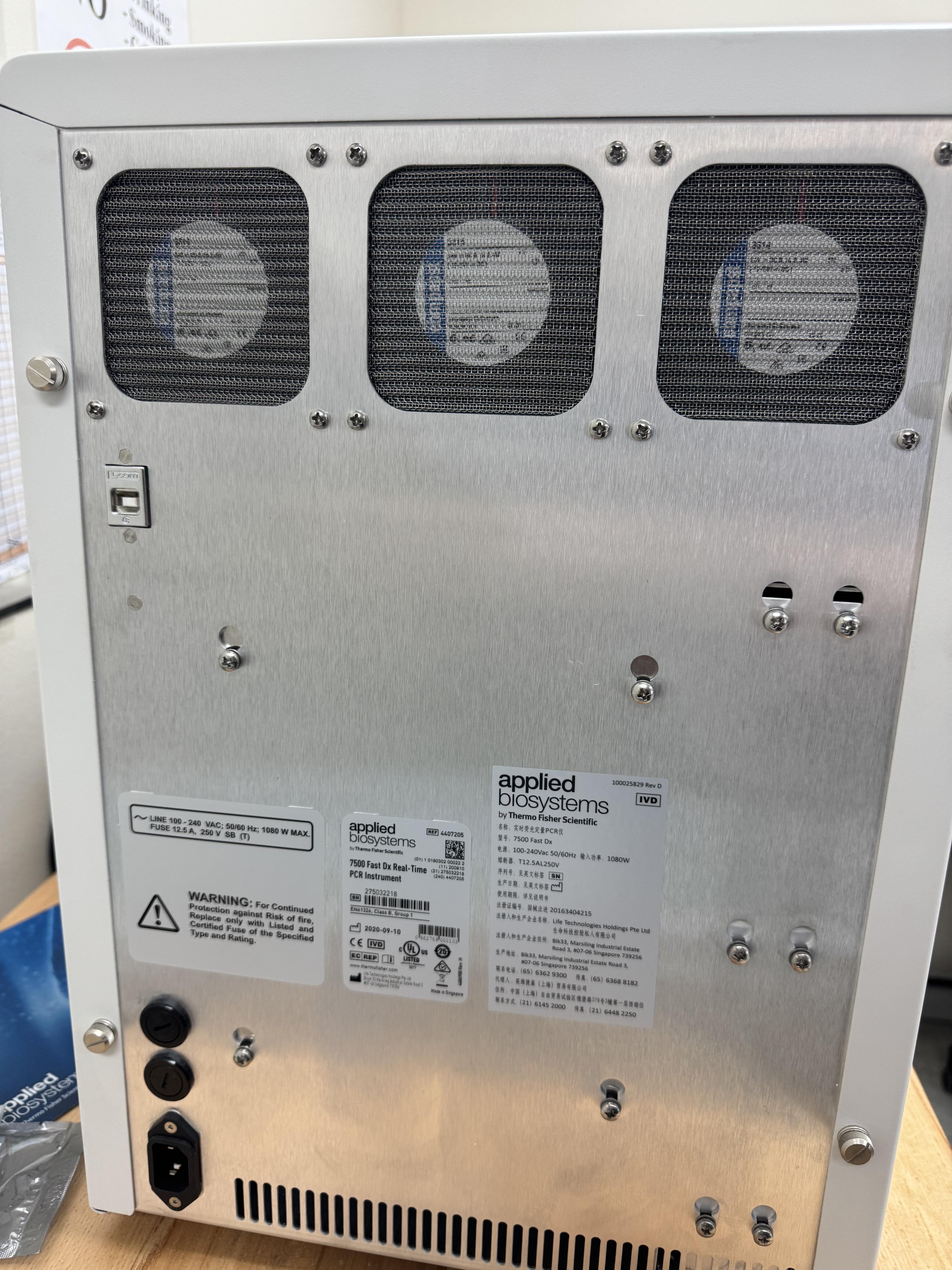 Used Applied Biosystems 7500 Fast Dx Real-Time PCR System 