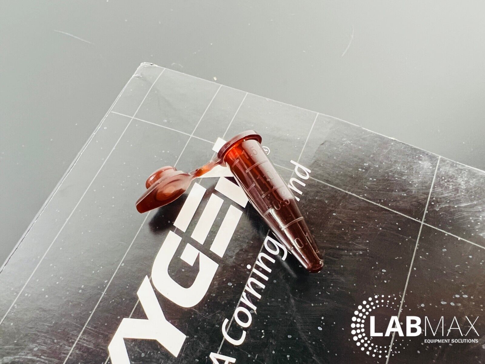 Axygen 1.5 mL Snaplock Microcentrifuge Tube MCT-150-X (500 Tubes)