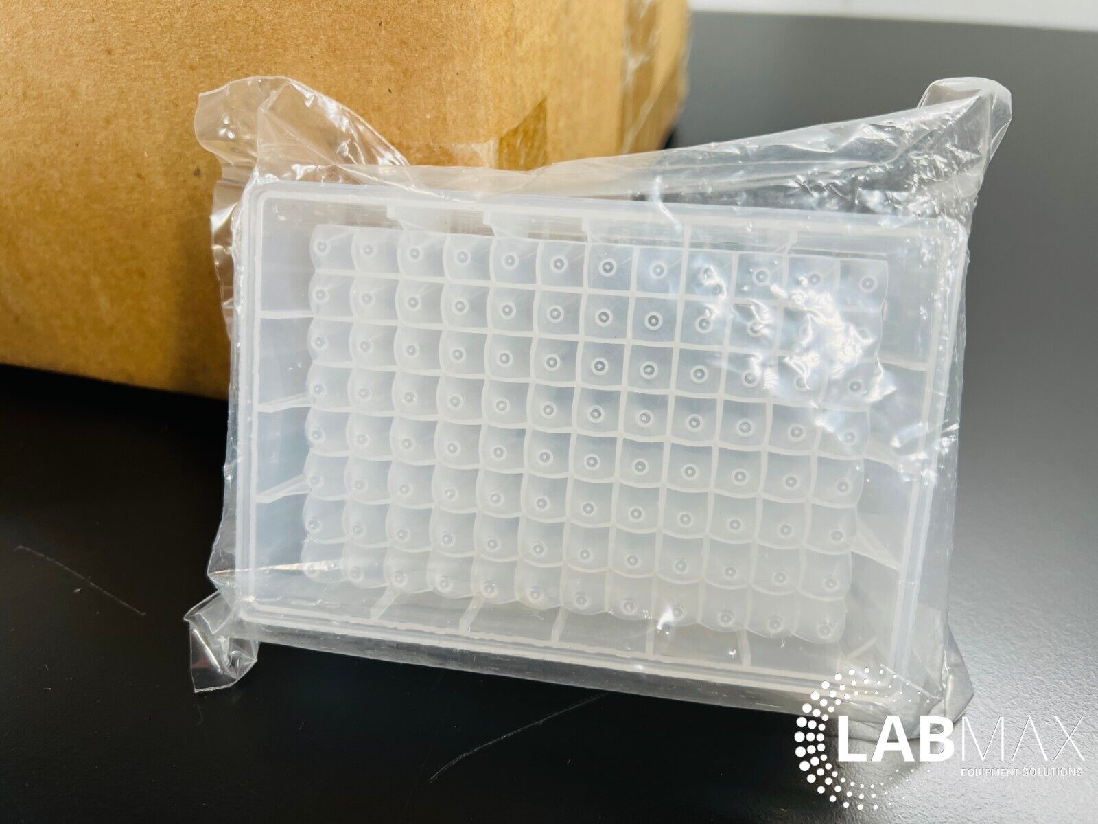 Thermo Scientific AB-0932 Storage Plates 96 Well 2.2 ml Sealed ( Case of 50 )