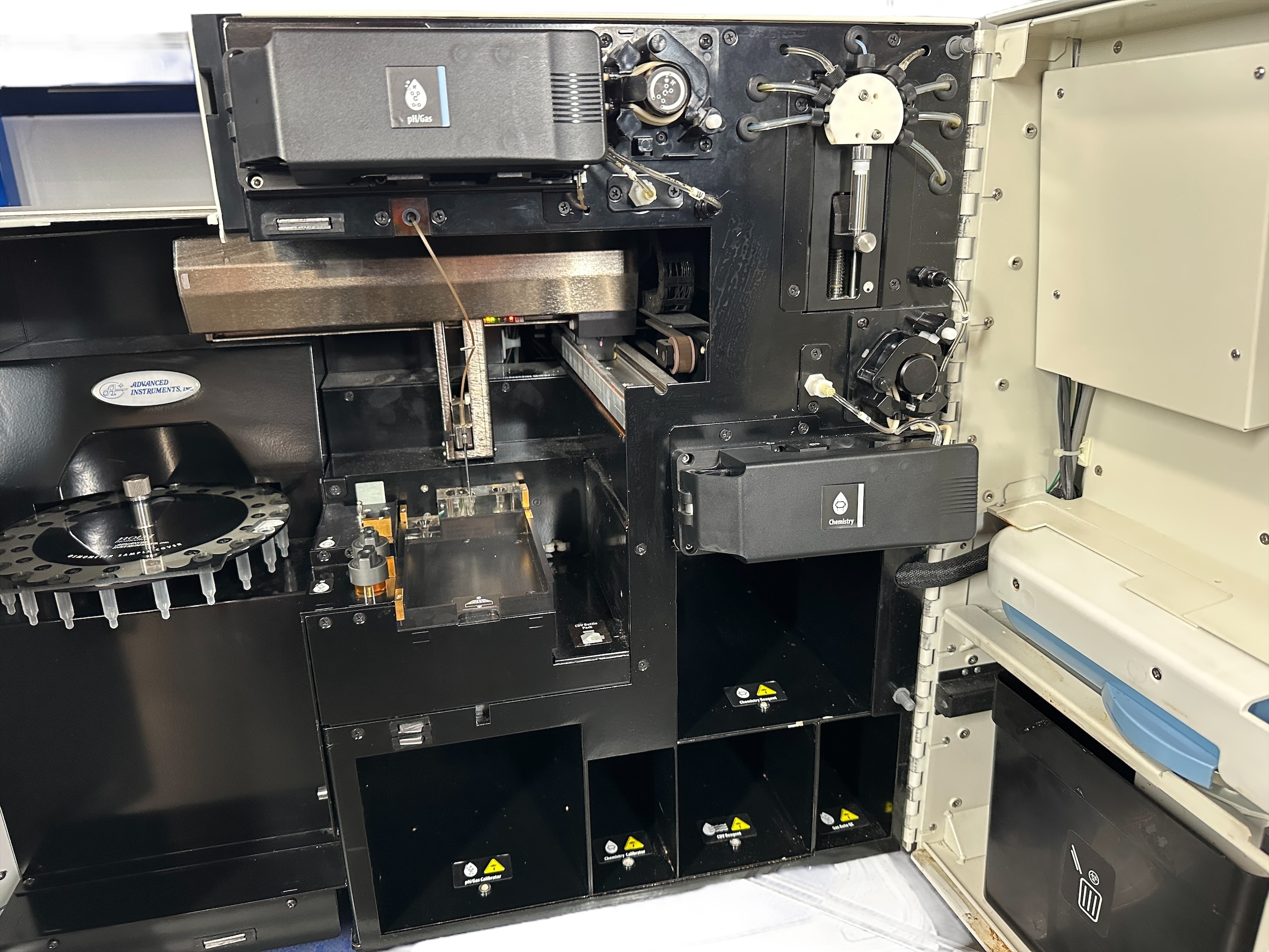 Used Nova Biomedical BioProfile FLEX2 Automated Cell Culture Analyzer