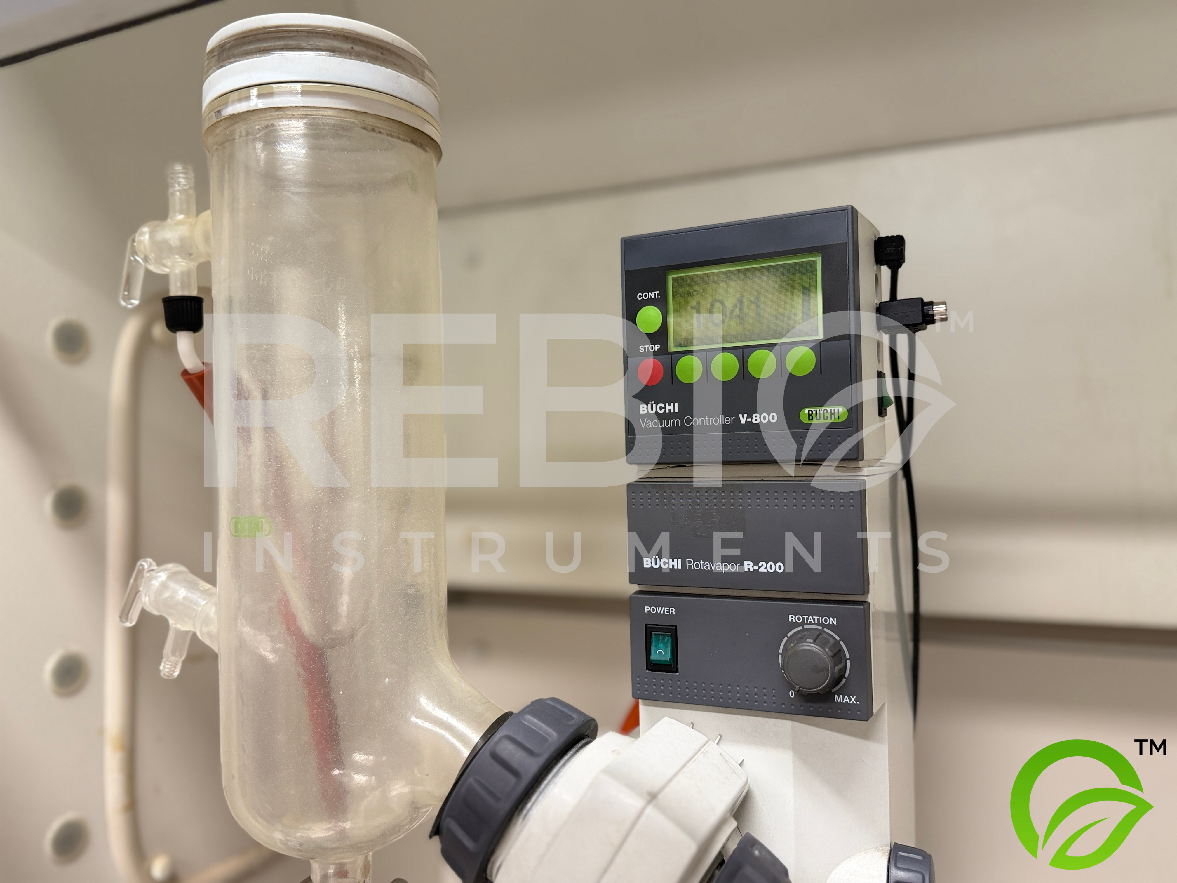 Used Buchi Rotavapor R-200 + V-500 Vacuum Pump