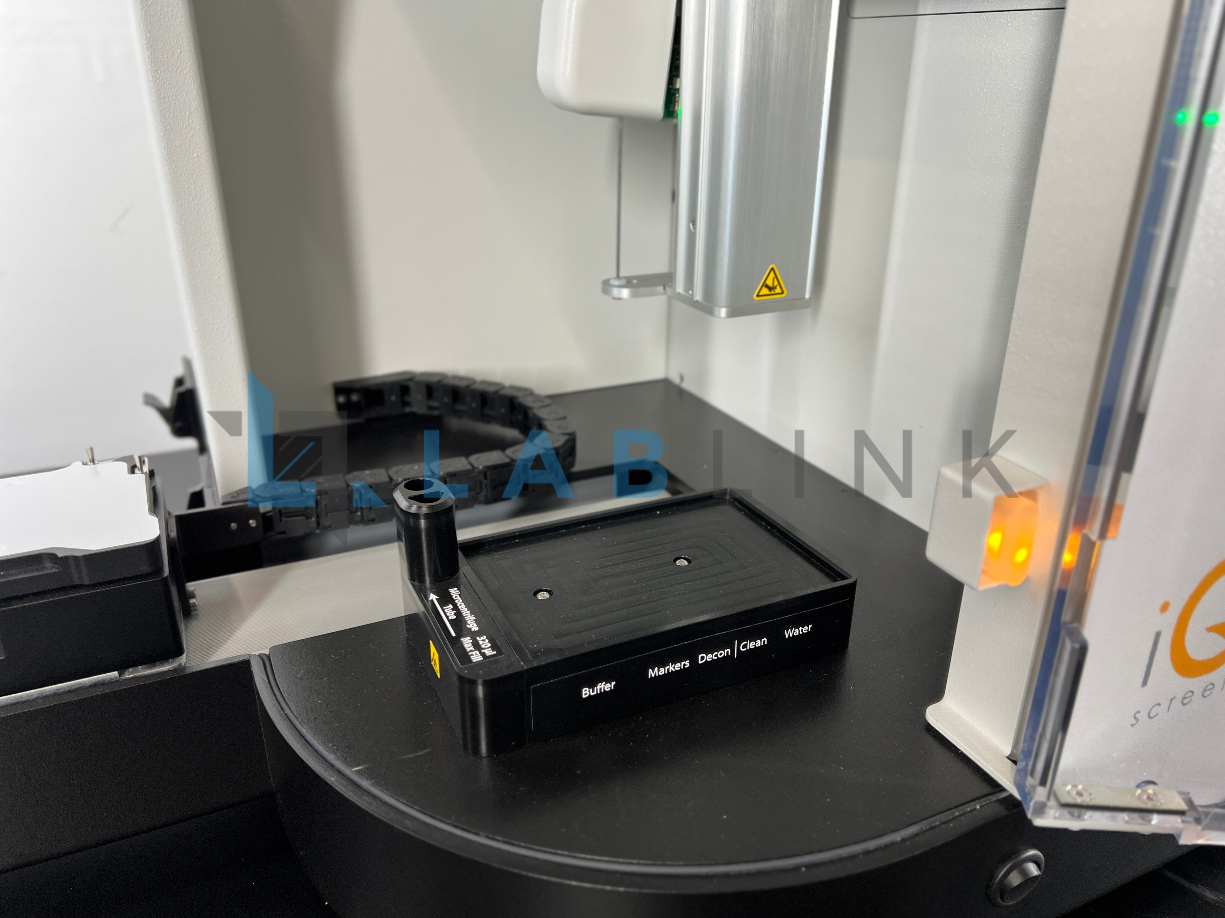 Used  Intellicyt iQue Screener Flow Cytometer with Sartorius IntelliCyt Fluidics Station