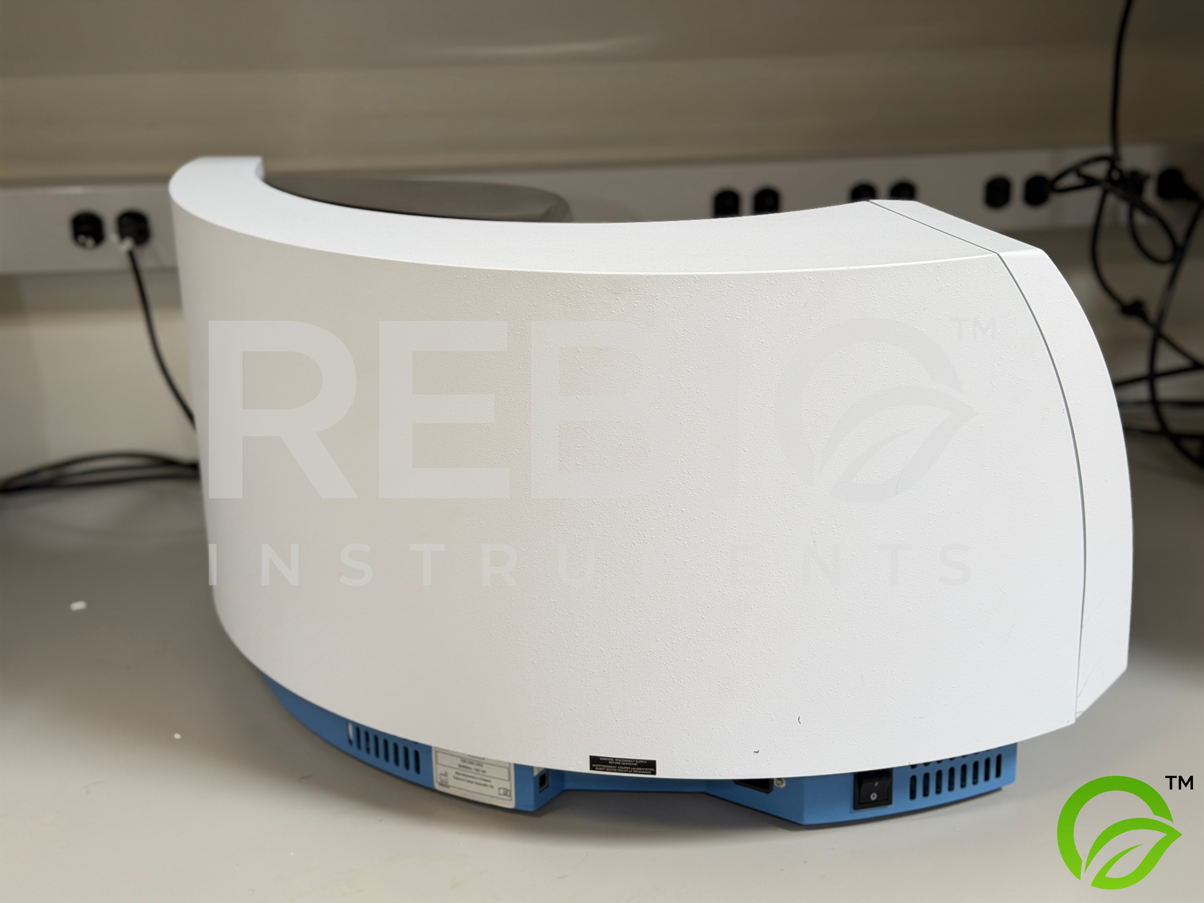 Used Thermo Scientific KingFisher Flex Magnetic Particle Purification System | 96-Well | Nucleic Acid & Protein Extraction | (Corrosion on Magnetic Pin)