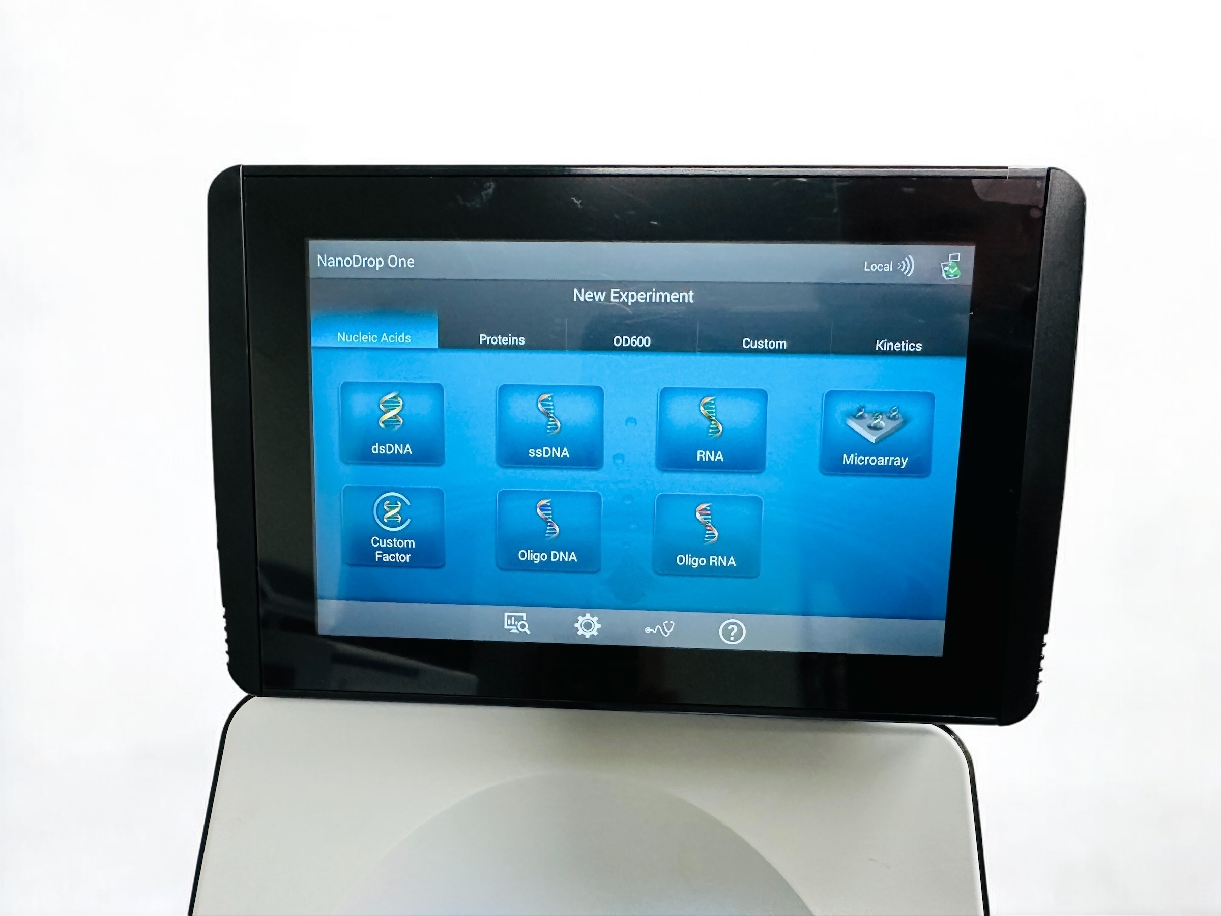 Used Thermo Scientific NanoDrop One Microvolume UV-Vis Spectrophotometer