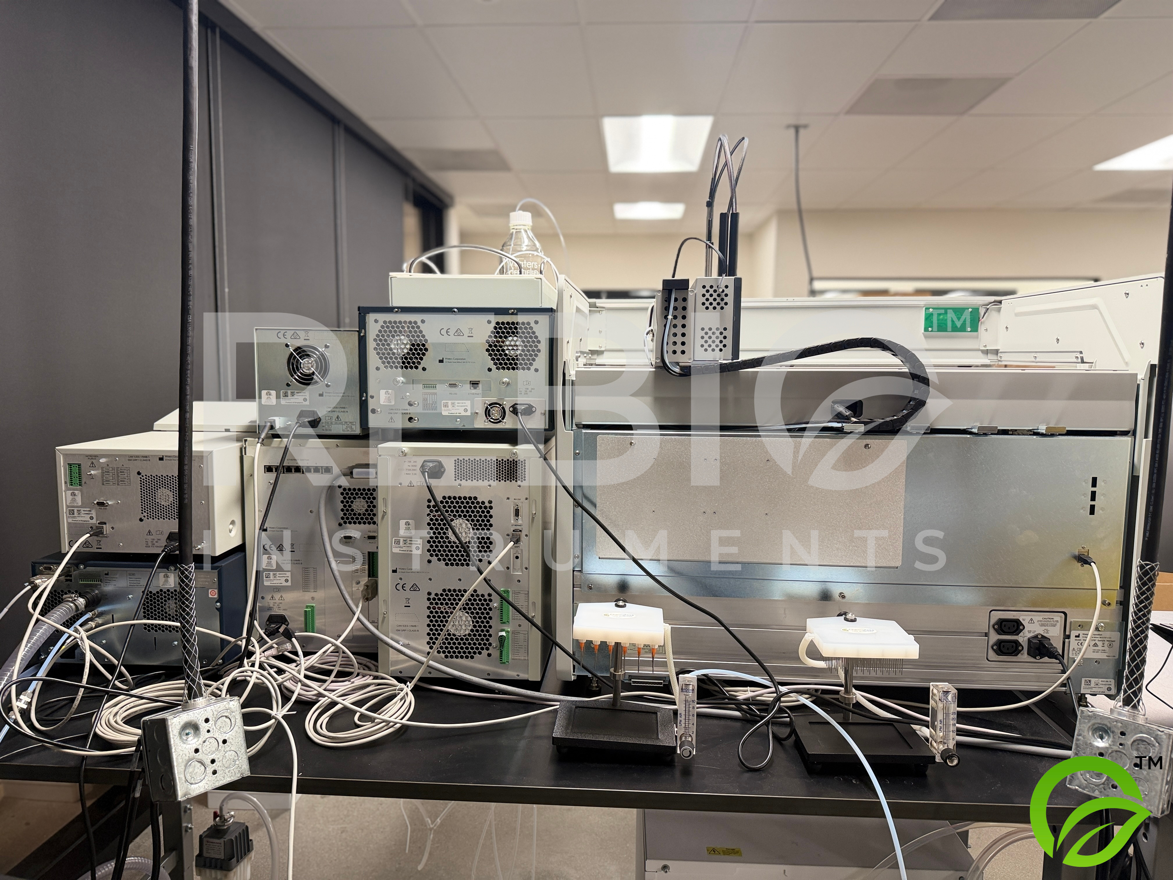 Used Waters AutoPurification System + ACQUITY UPLC H-Class PLUS w/QDa, PDA, FractionLynx, Nitrogen Generators – Complete LC-MS Purification Suite