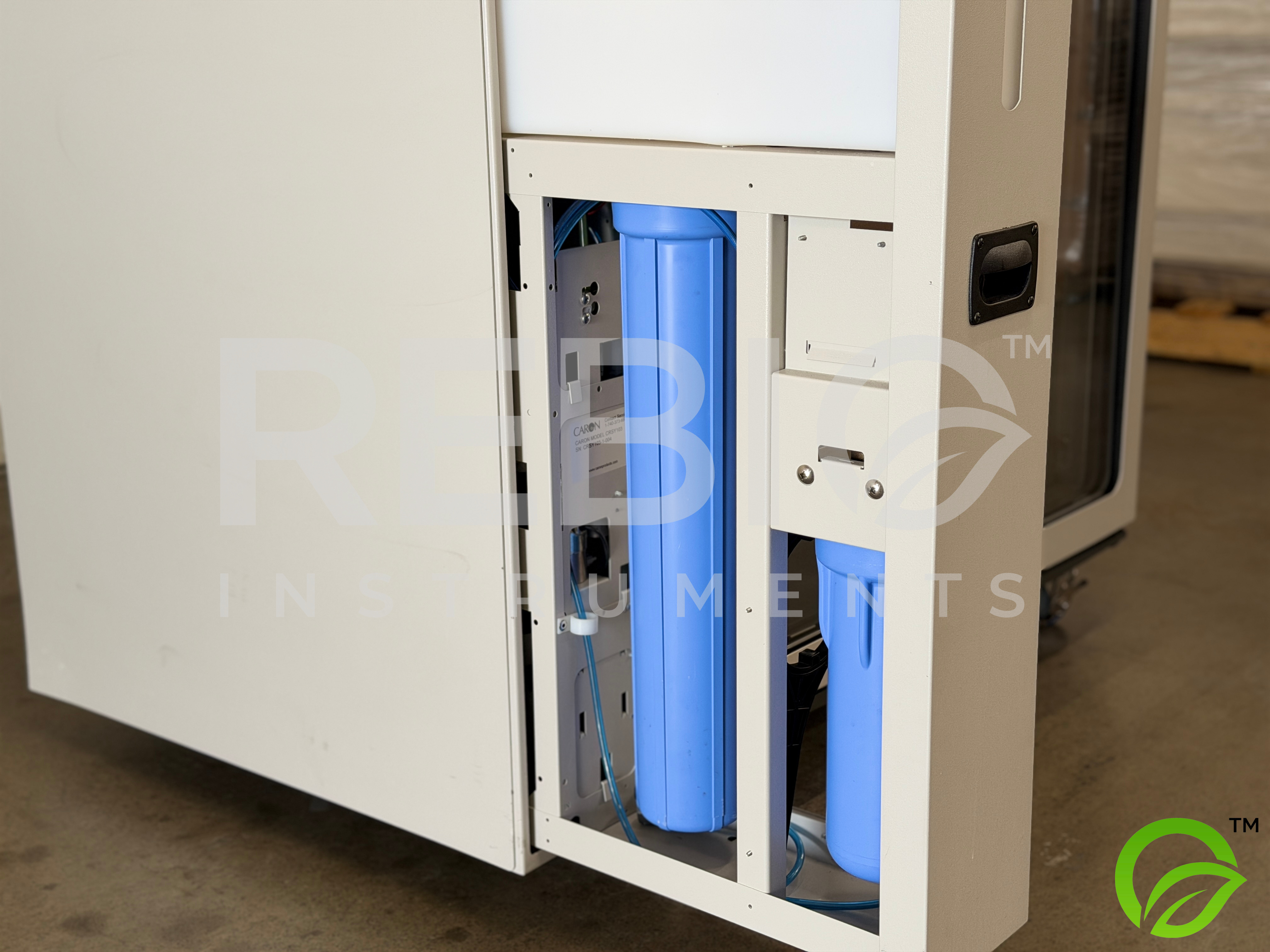 Used Caron 7400-33 Reach-In CO2 Incubator + Integrated Condensate Recirculating System