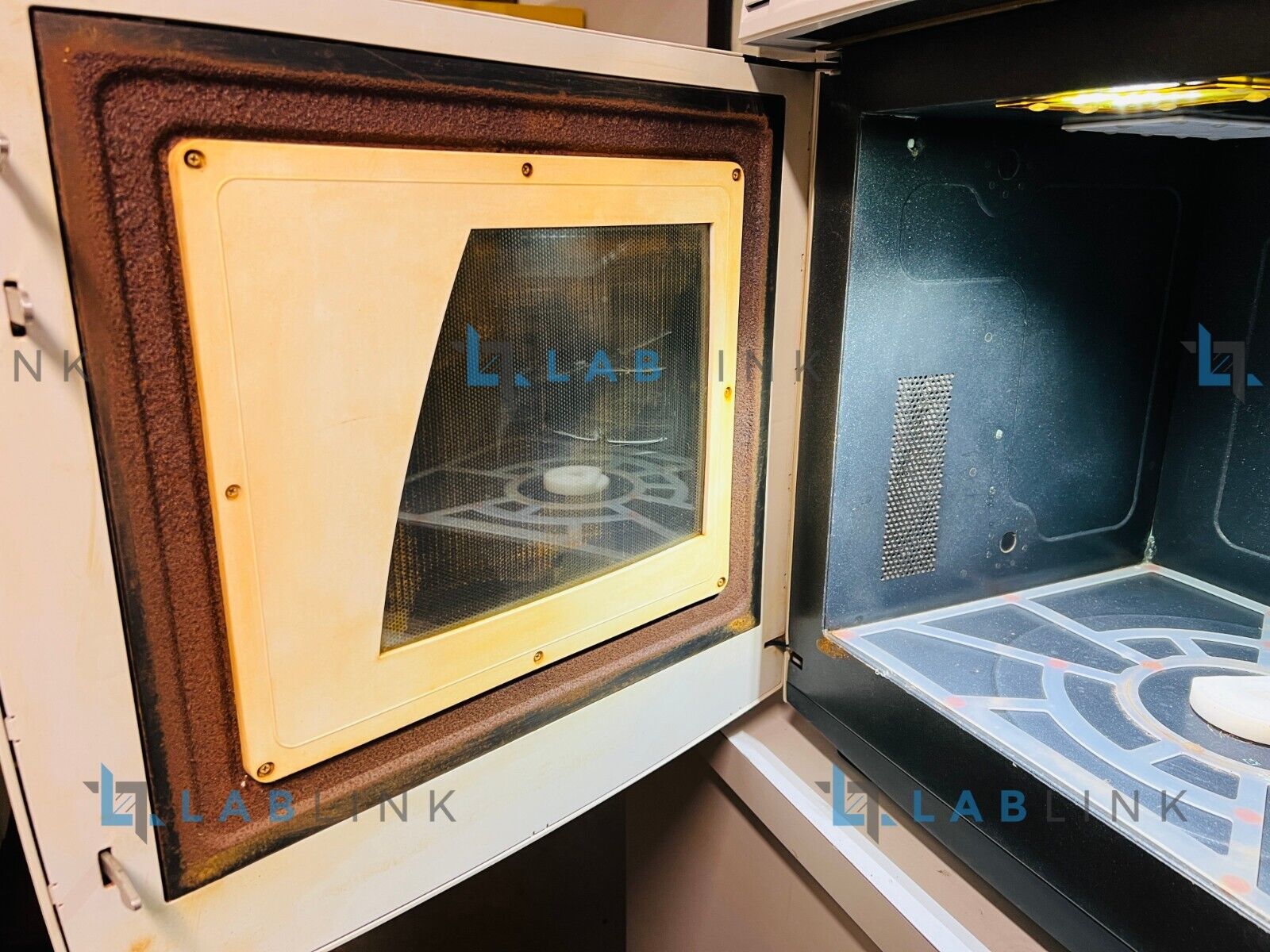 Used CEM Mars6 Microwave Digestion System Mars 6 AS-IS ( Read Description )