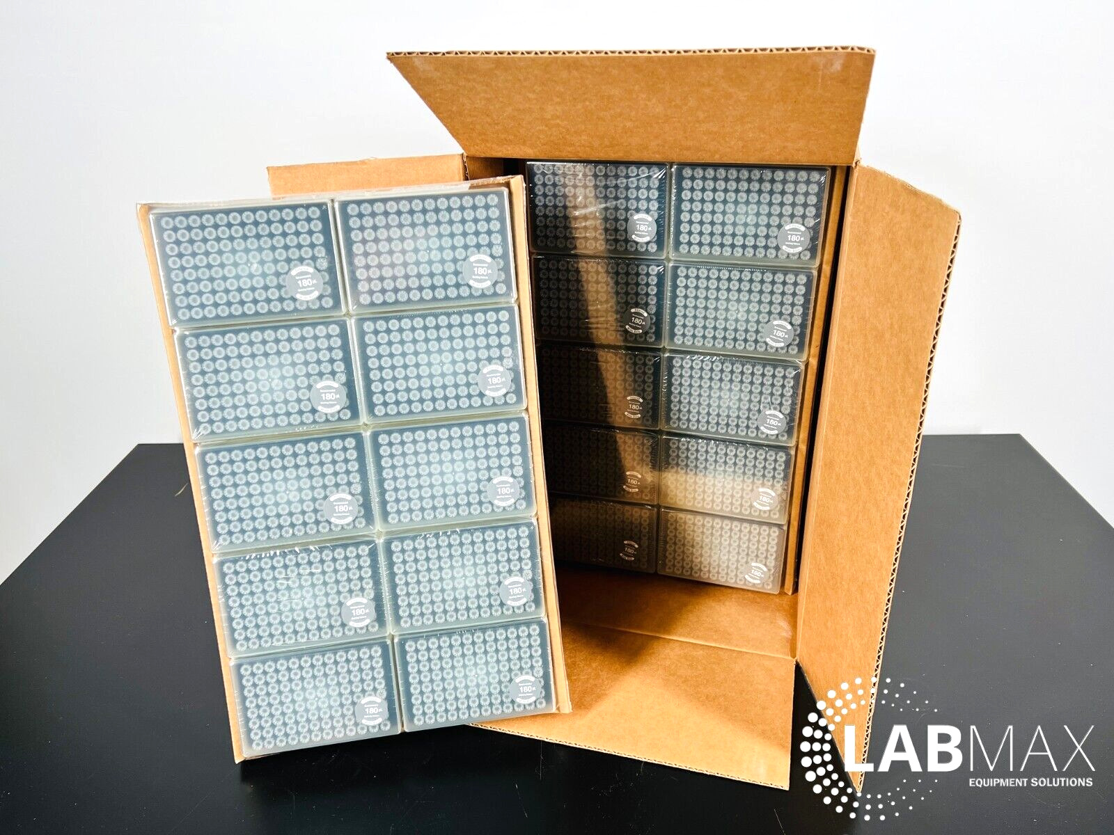 Case of AGILENT 19477-082 250uL Wide Bore Filtered Pipette Tips Bravo 96LT