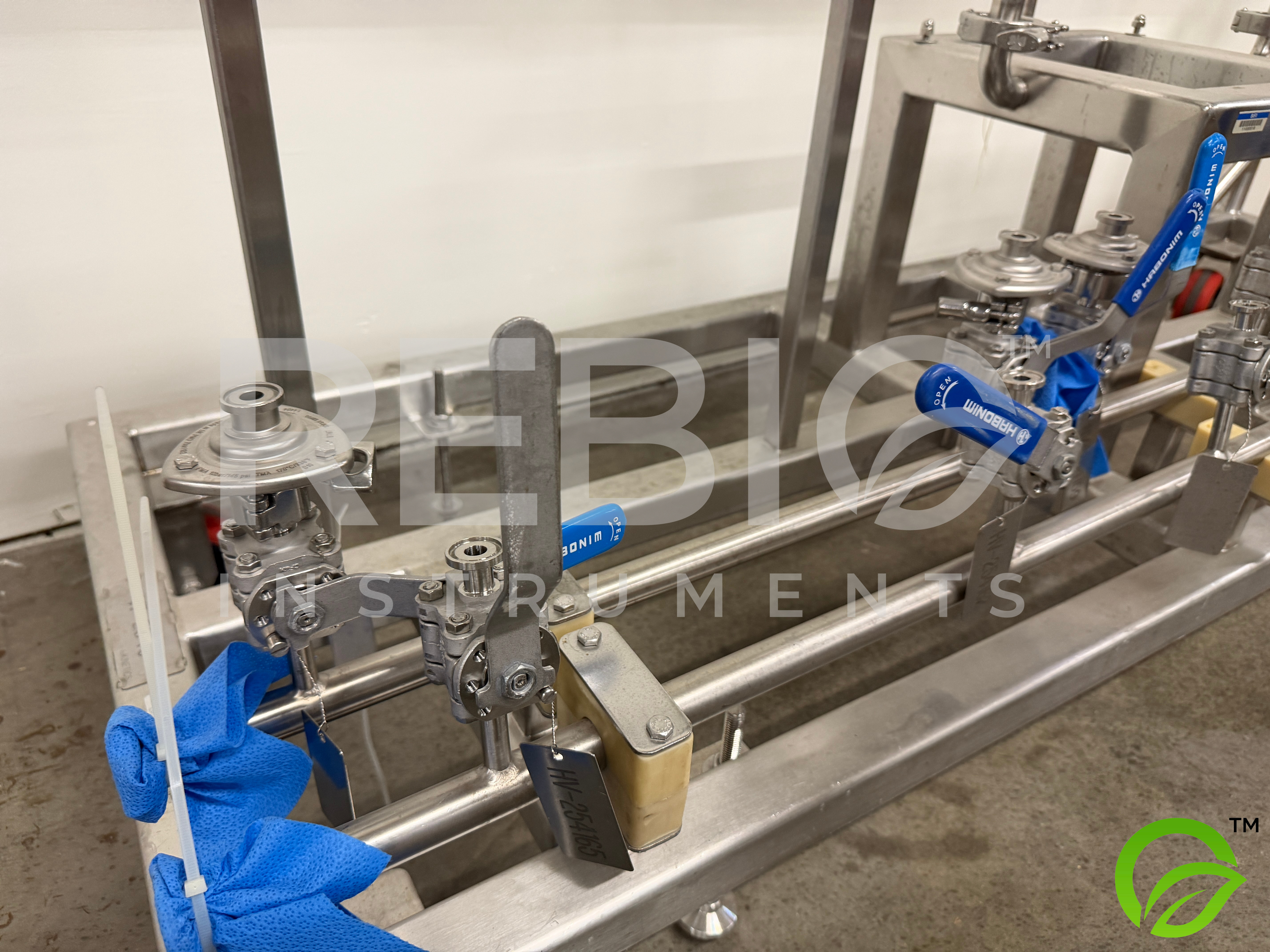 Used Kinetics / Pall Advanta Bioprocessing Filtration Skid VF-2540 | 316SS | Habonim High-Purity Ball Valve Manifold | Pall Advanta Filter Housing | Mobile Pharma Cart — GMP Ready