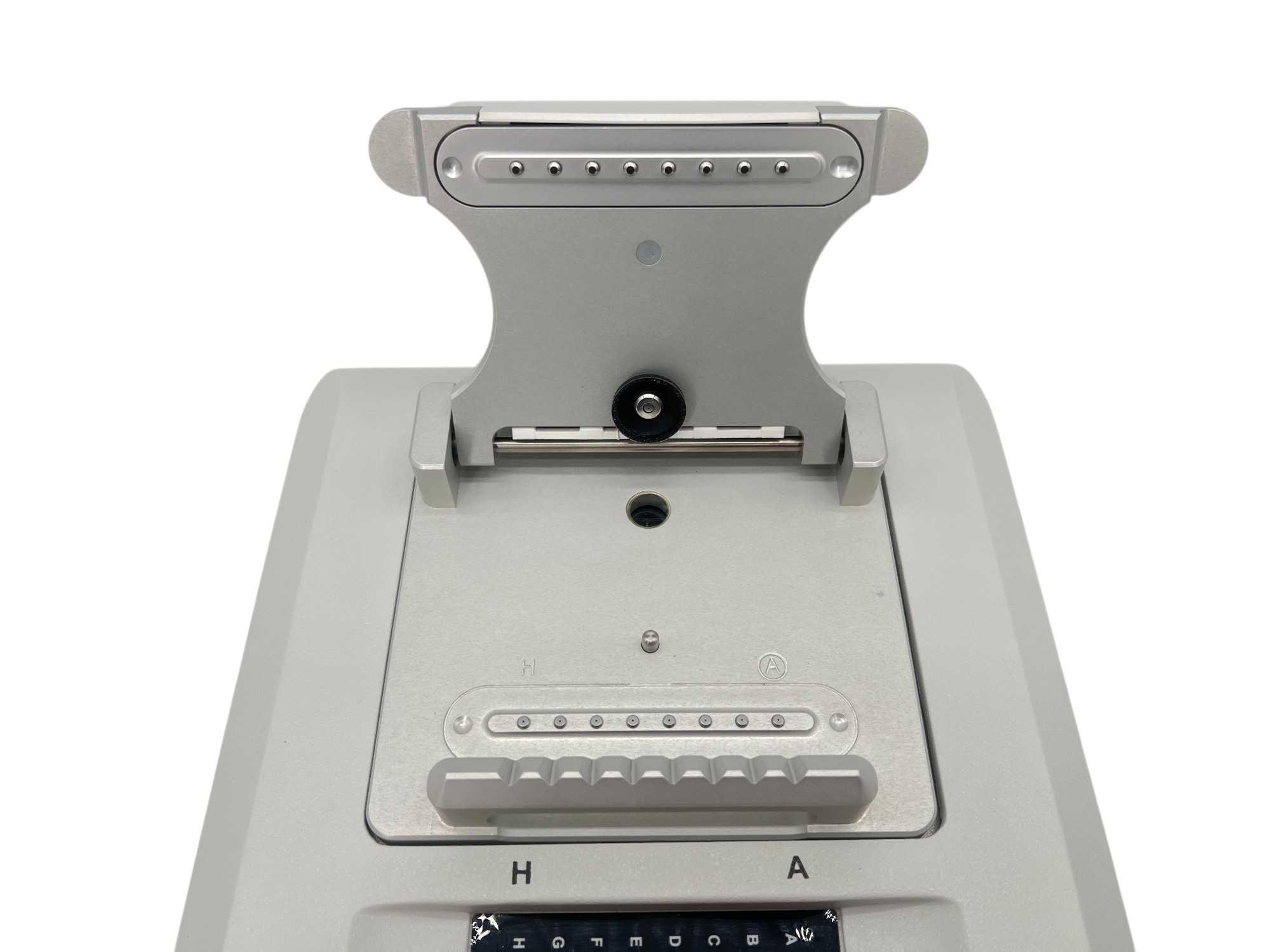 Used Thermo Scientific NanoDrop 8000 UV-Vis Spectrophotometer