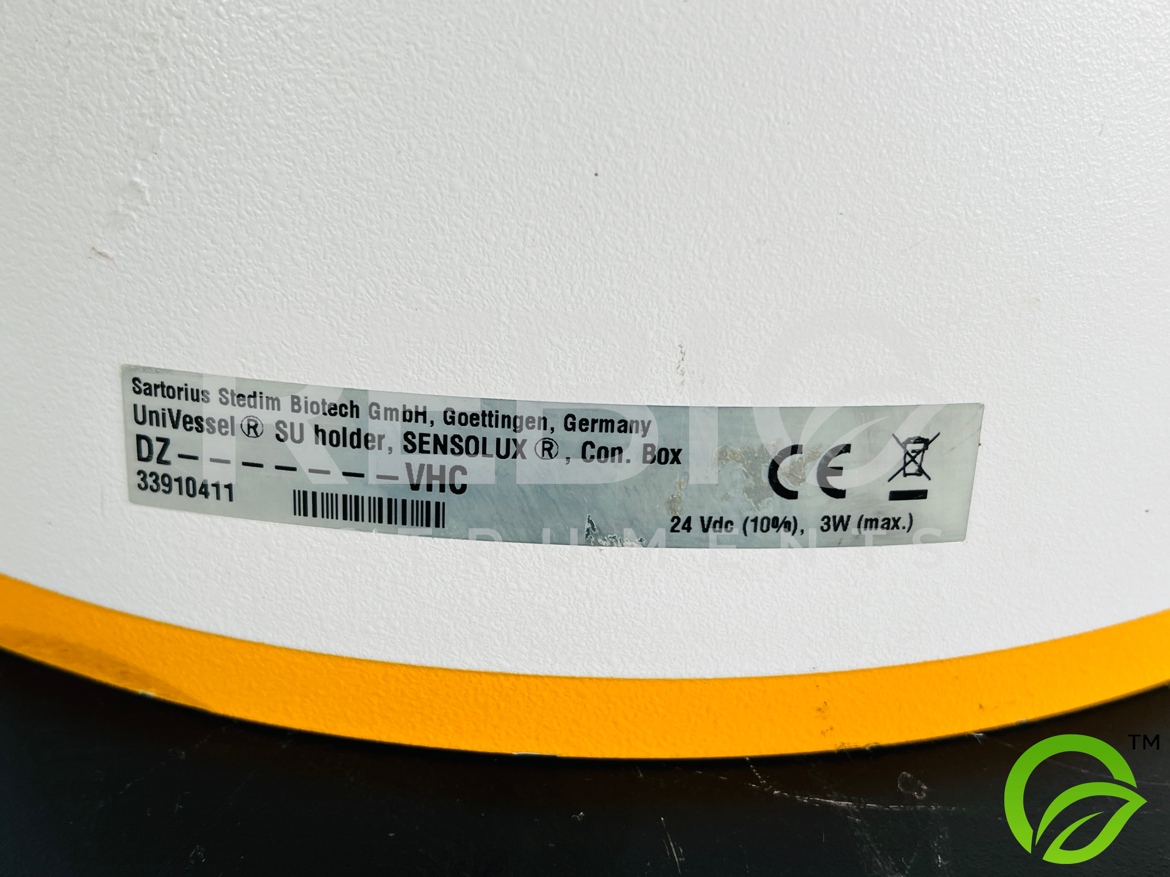 Used Sartorius Biostat B-Plus 8843415 Benchtop Bioreactor with Accessories