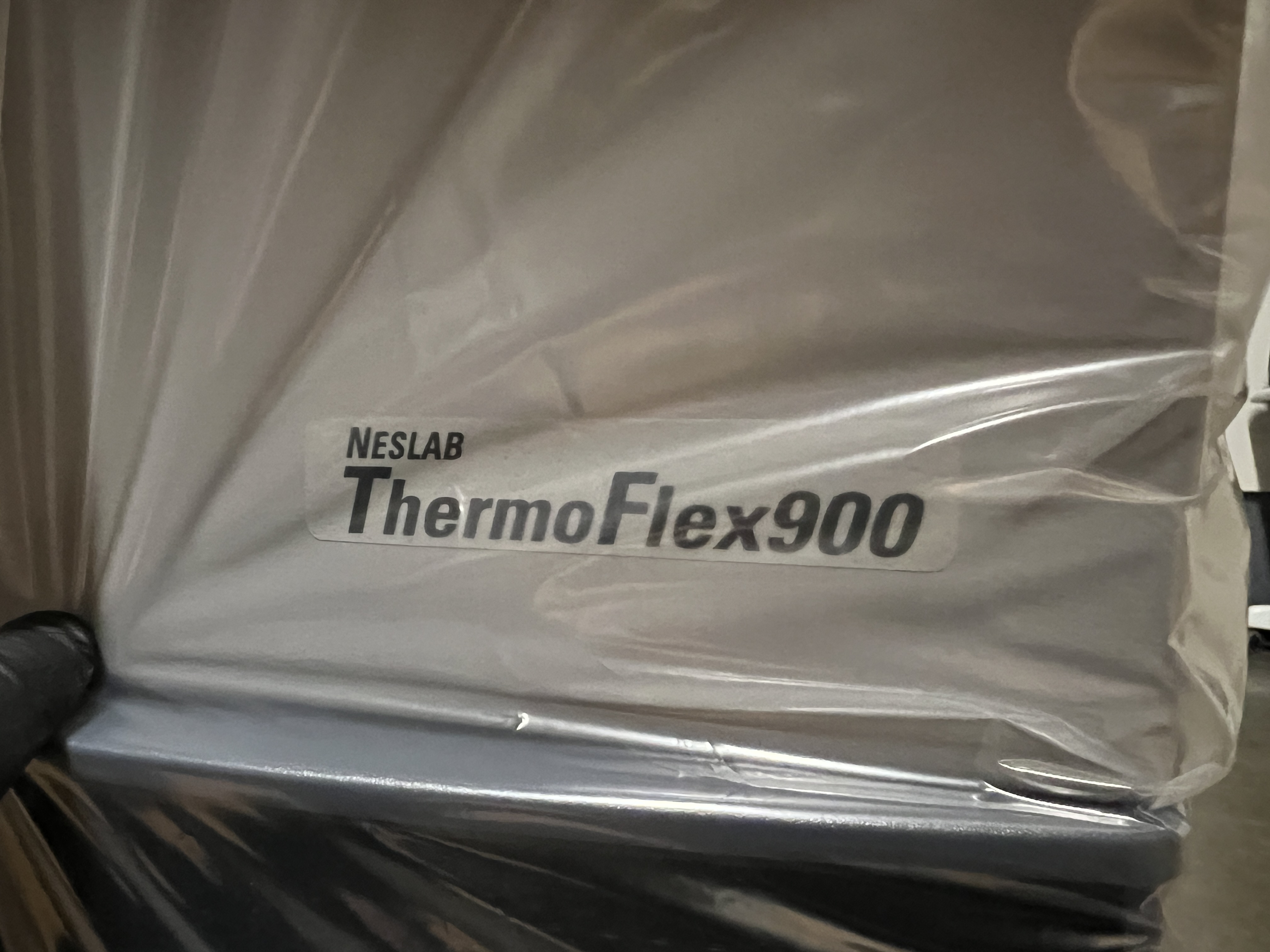 Used NThermo Scientific Neslab ThermoFlex 900 Recirculating Chiller