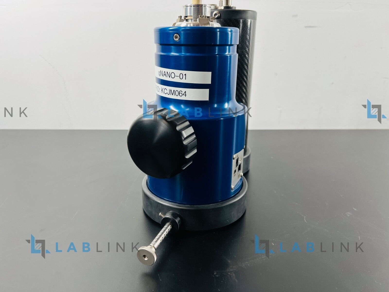 Used Izon qNano 5013 Particle Sizer with WARRANTY