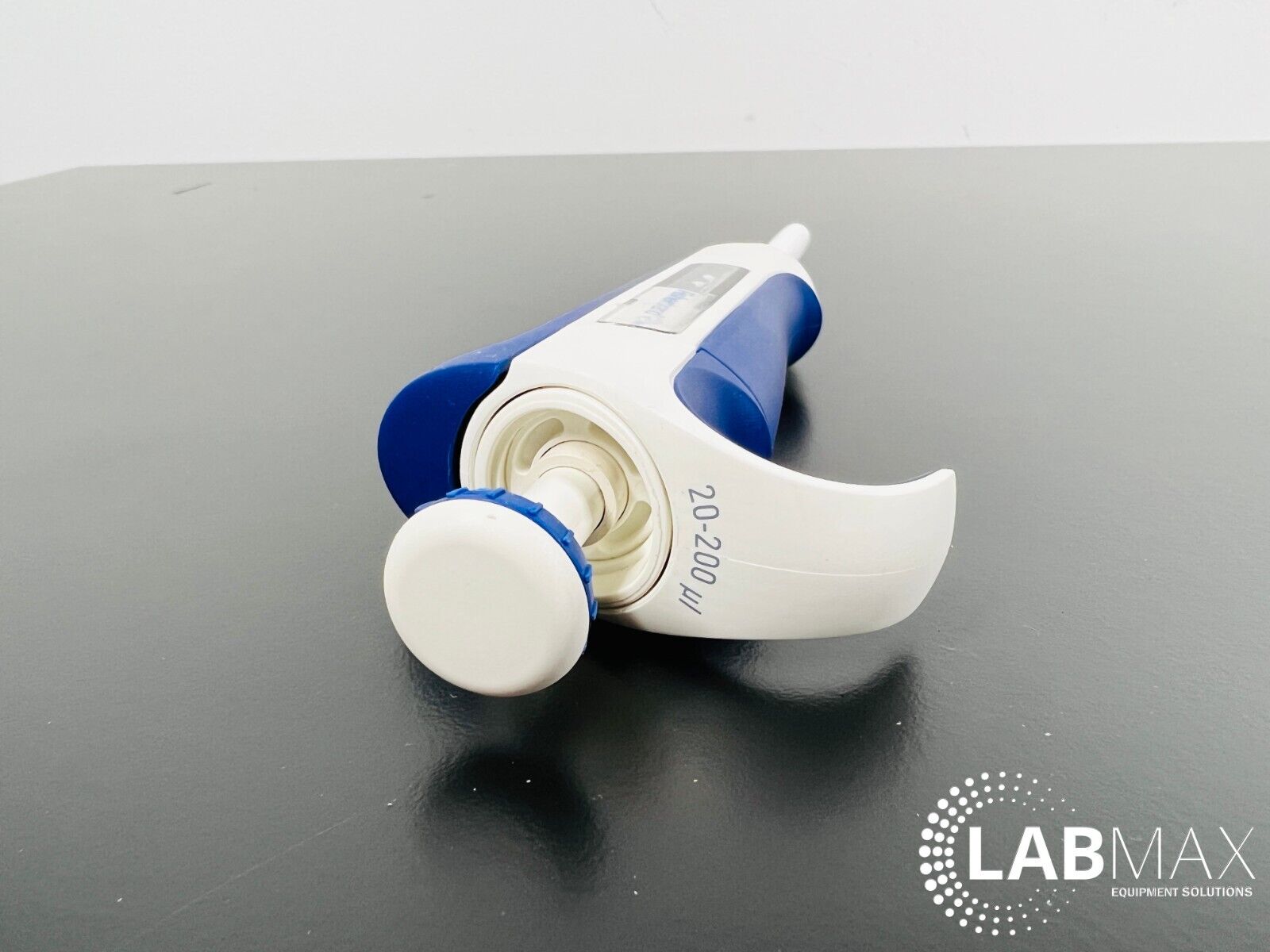 Used Fisherbrand Elite 20-200ul Single Channel Pipette Adjustable with WARRANTY