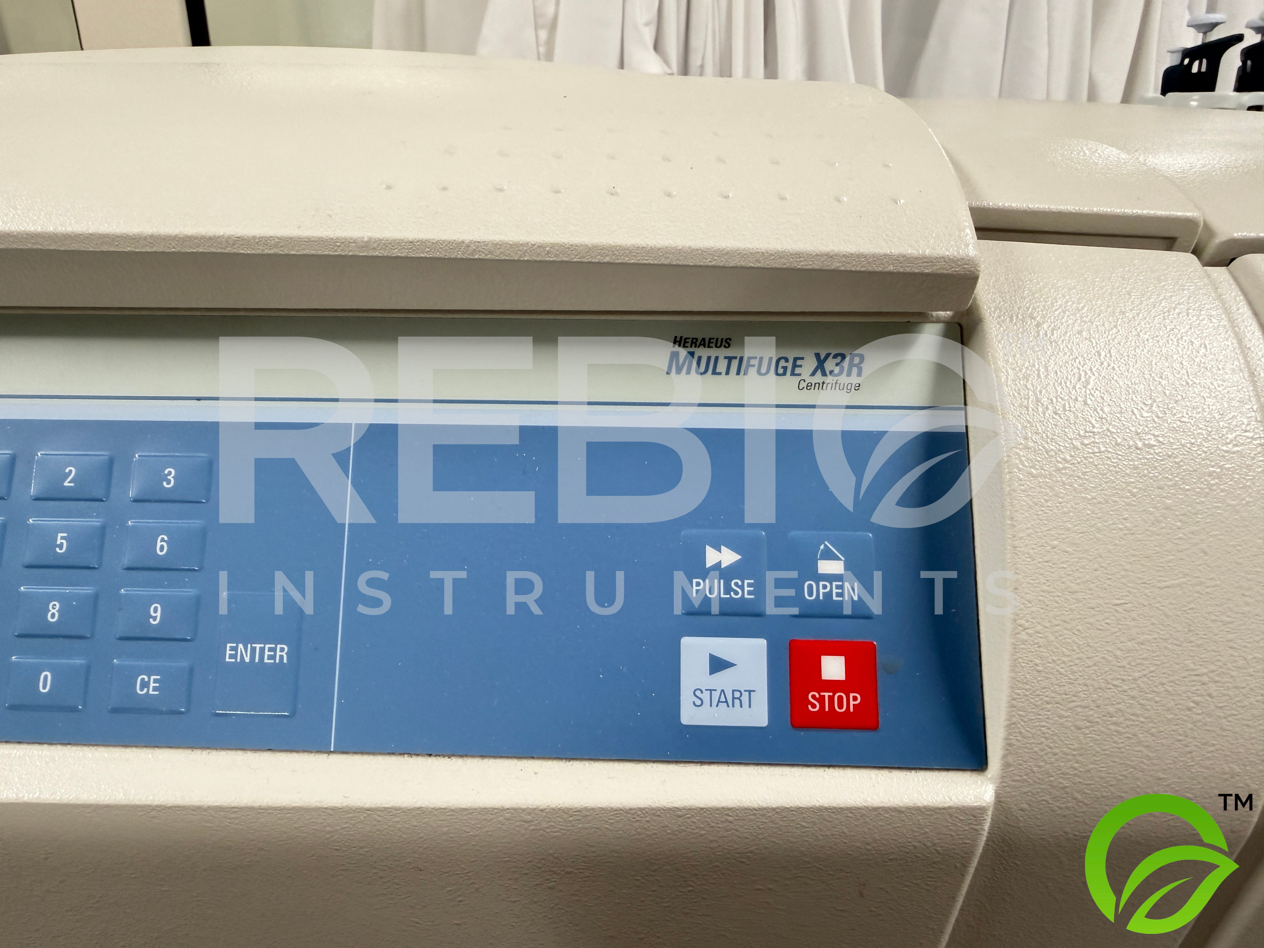 Used  Thermo Scientific Heraeus Multifuge X3R Centrifuge with TX-750 Rotor 