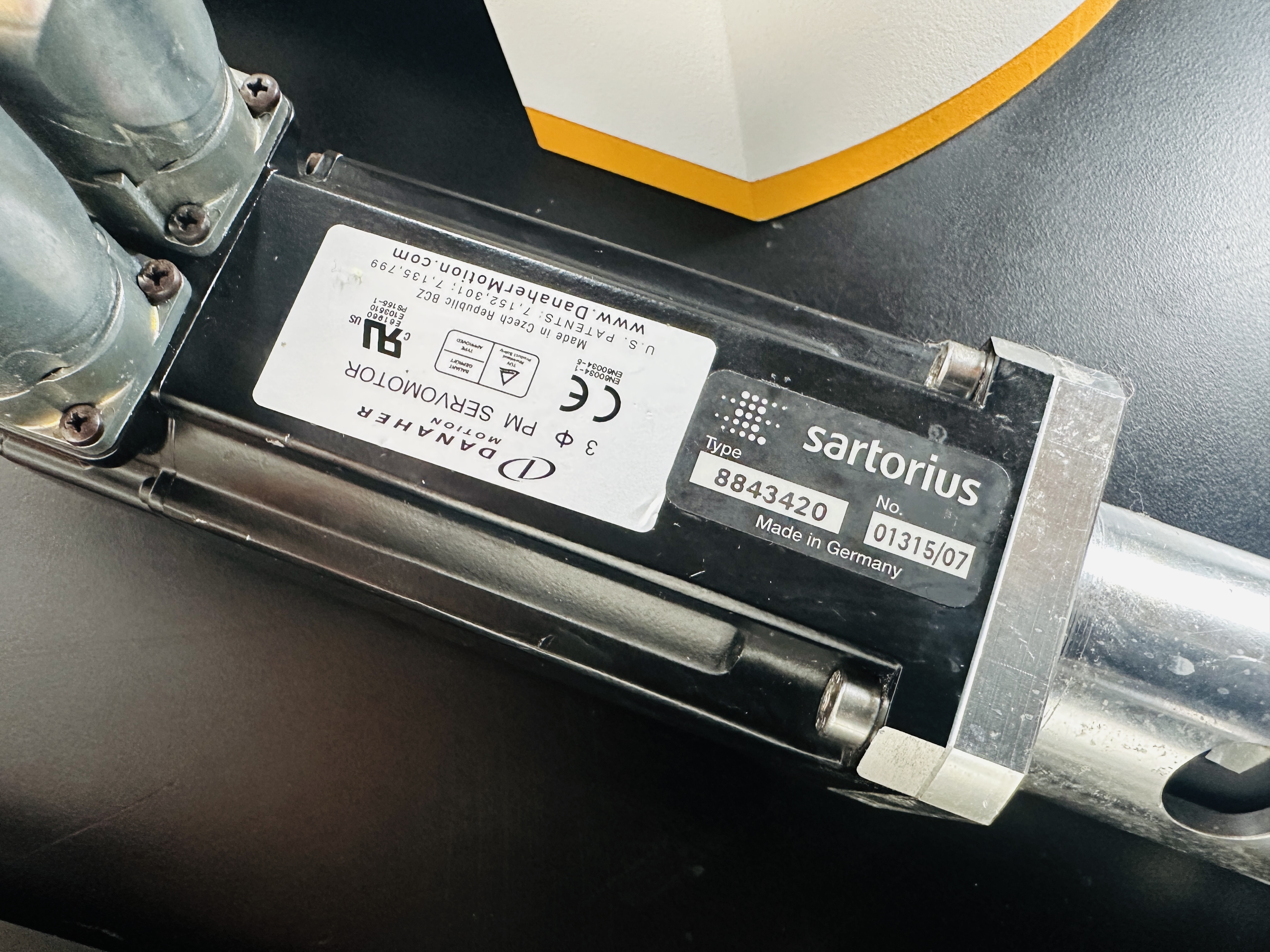 Used Sartorius Biostat B-Plus 8843415 Benchtop Bioreactor Controller with Accessories