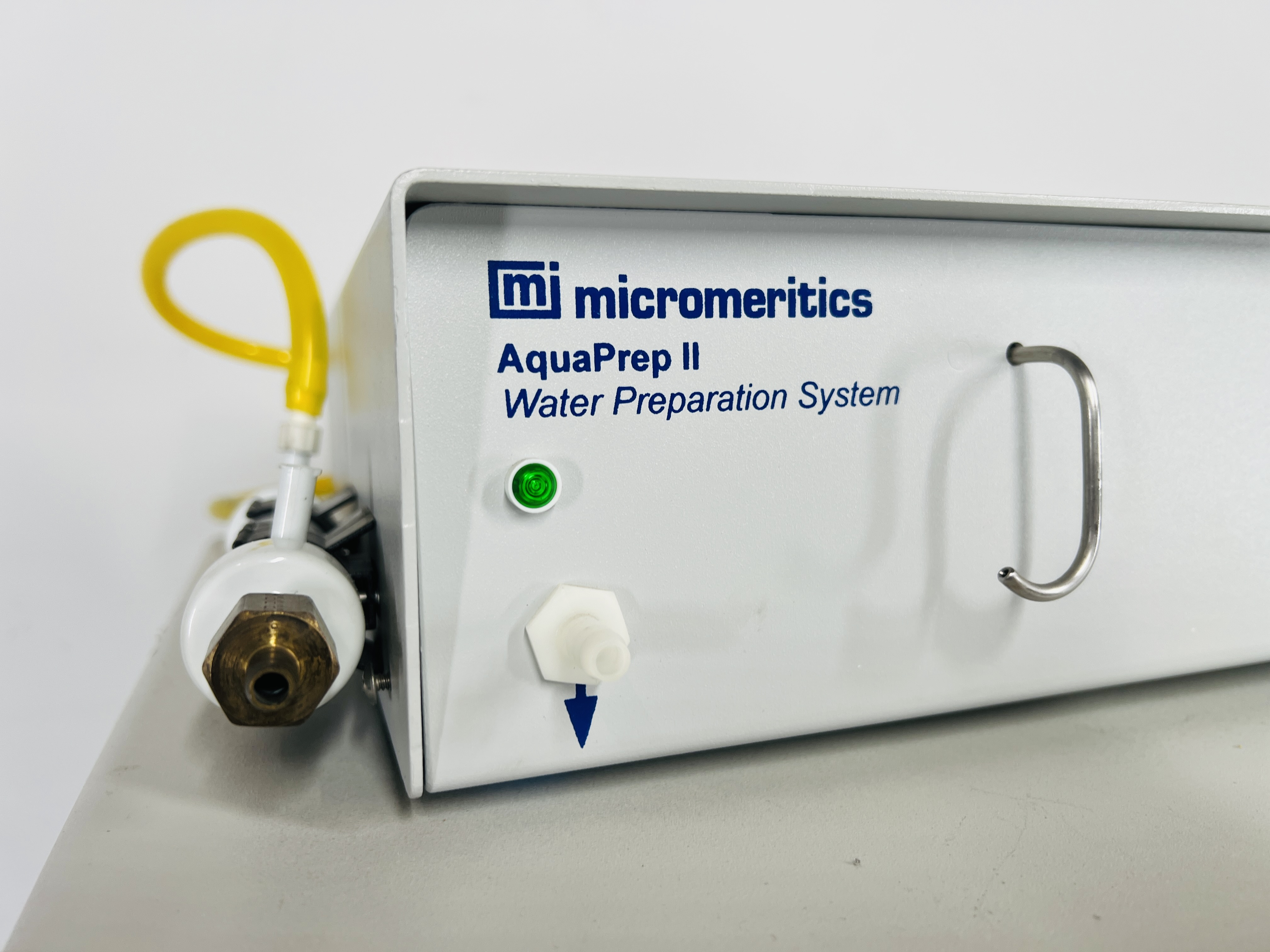 Used Micromeritics Saturn DigiSizer II Particle Size Analyzer