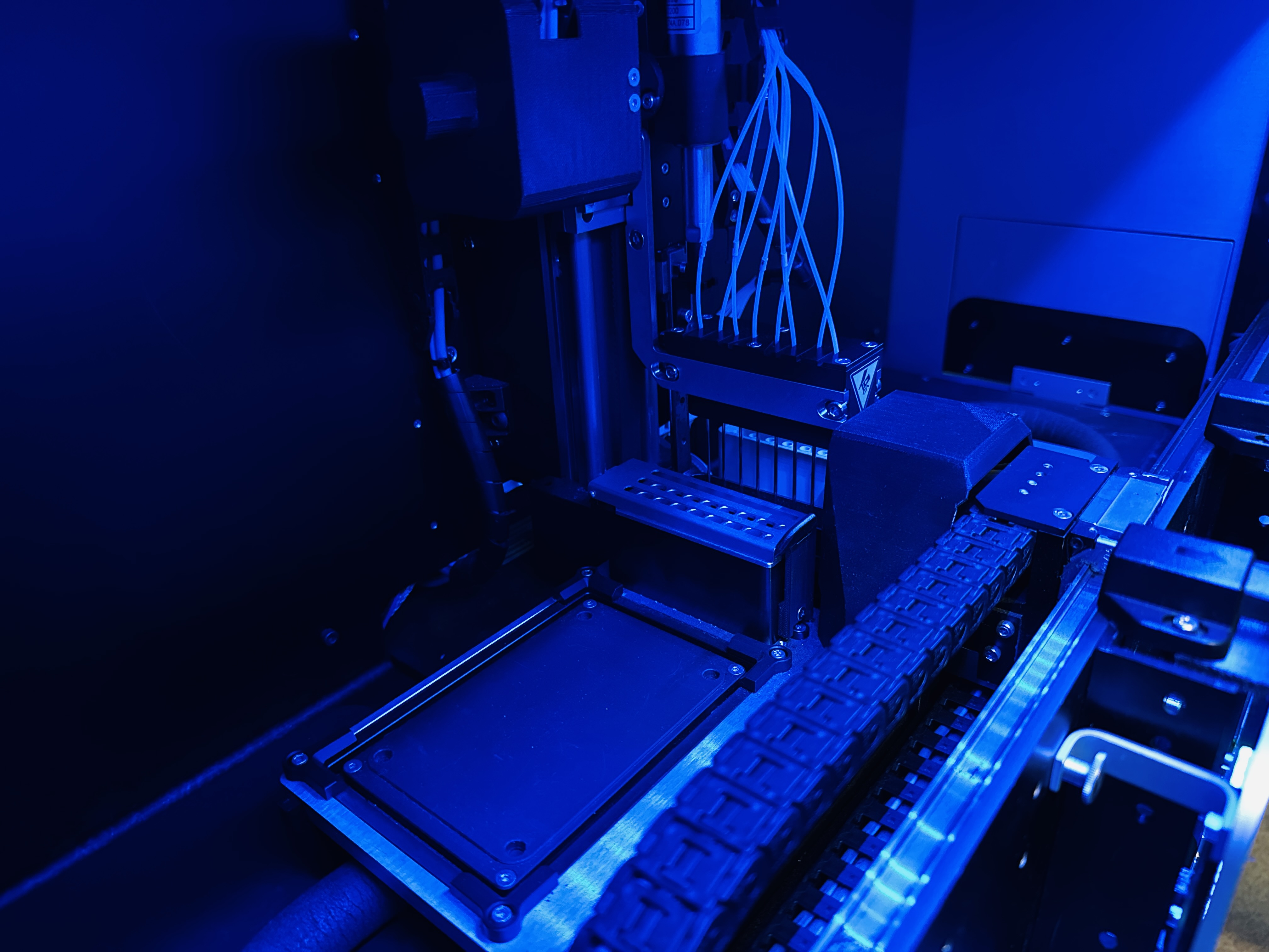 Used Bruker Sierra Sensors MASS-2 SPR System