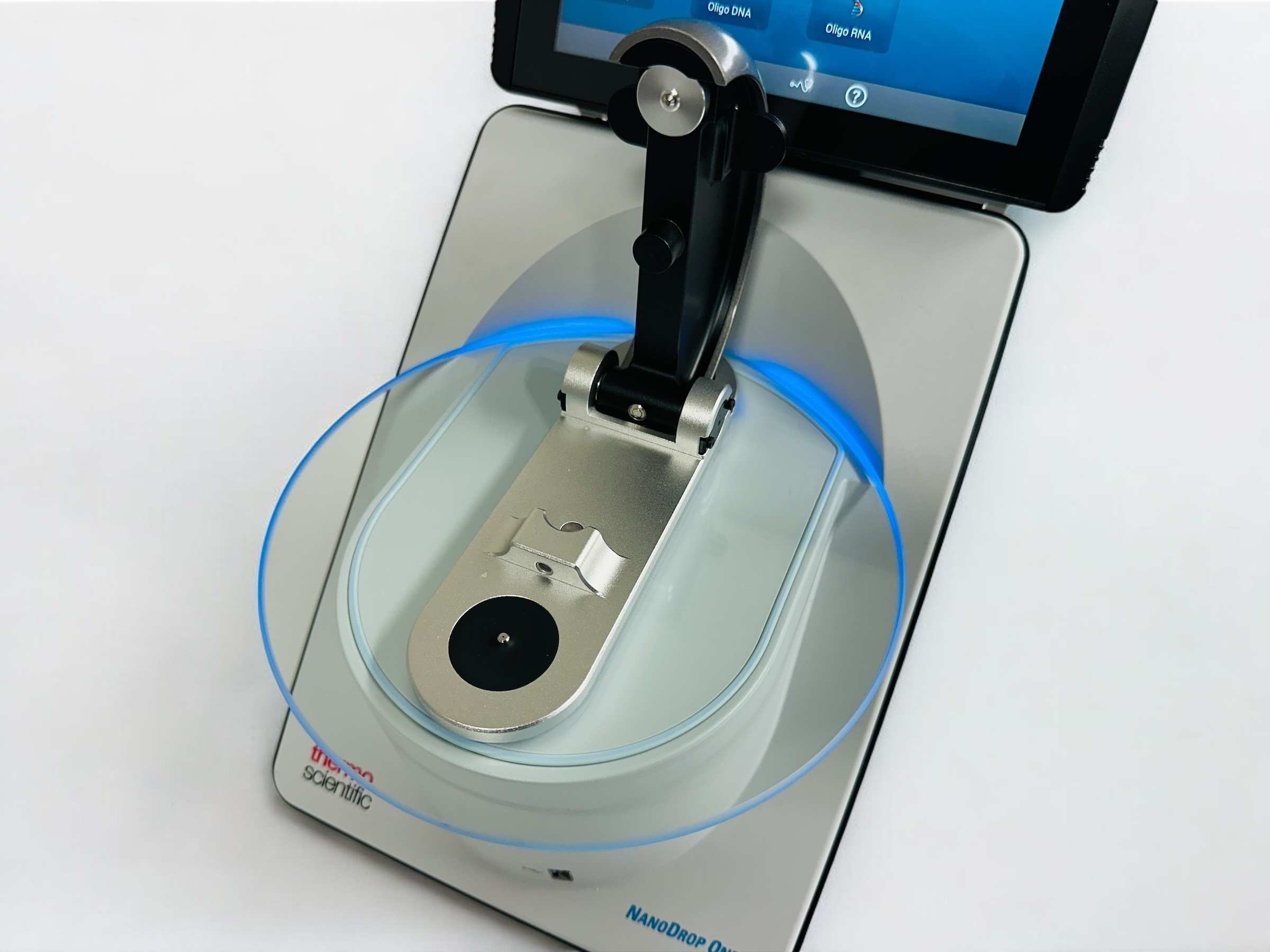 Used Thermo Scientific NanoDrop One Microvolume UV-Vis Spectrophotometer