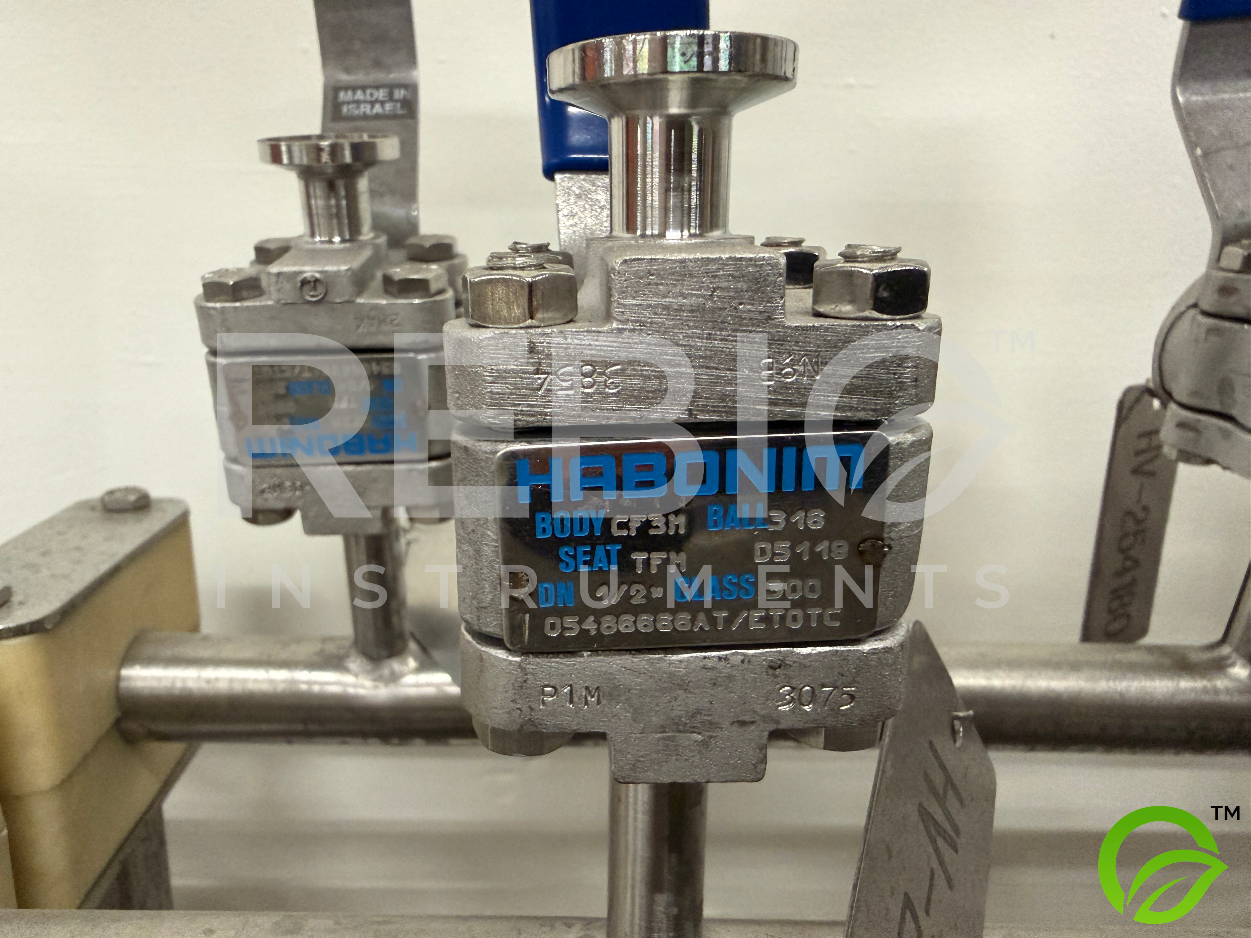 Used Kinetics / Pall Advanta Bioprocessing Filtration Skid VF-2540 | 316SS | Habonim High-Purity Ball Valve Manifold | Pall Advanta Filter Housing | Mobile Pharma Cart — GMP Ready