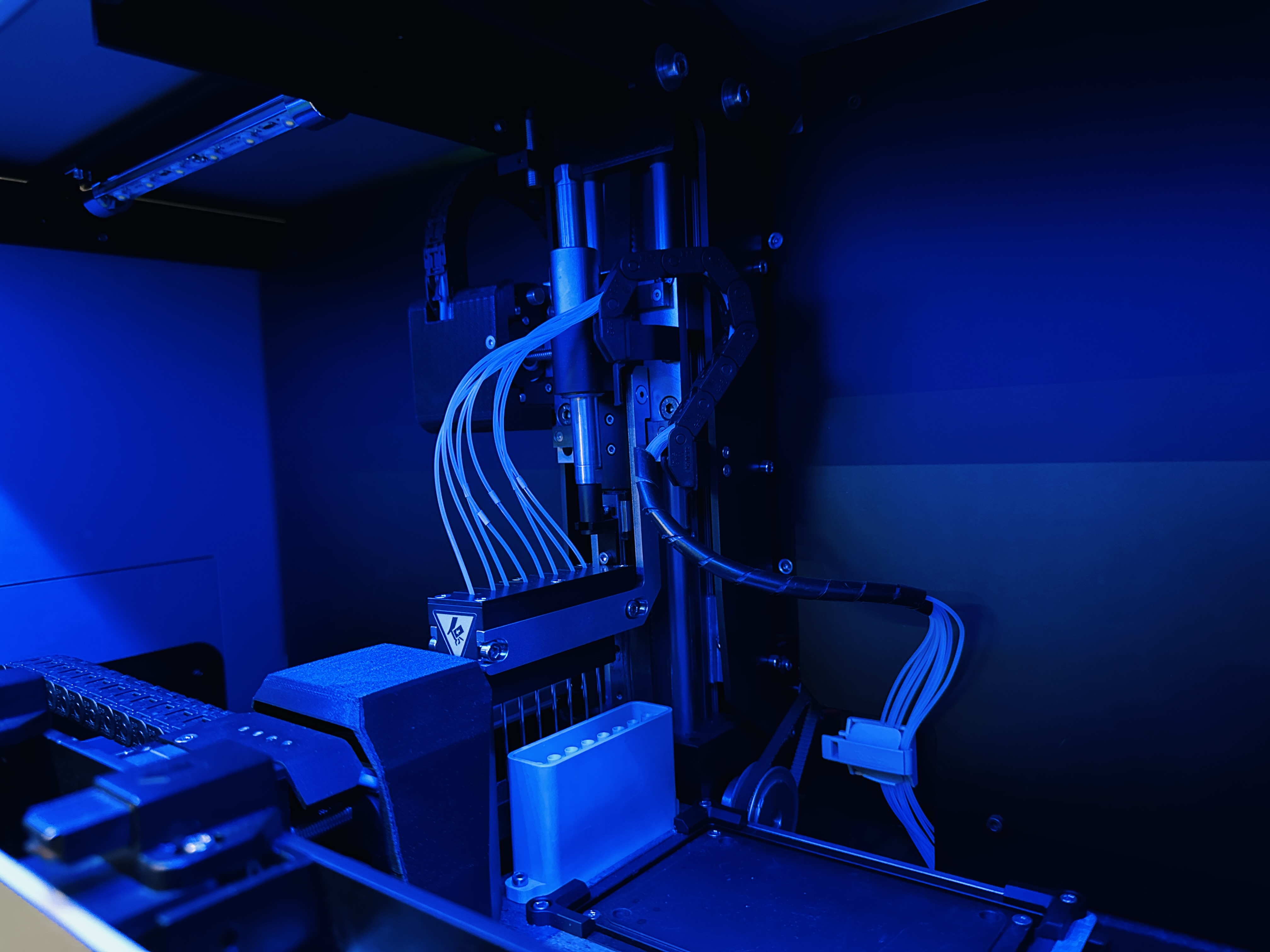 Used Bruker Sierra Sensors MASS-2 SPR System