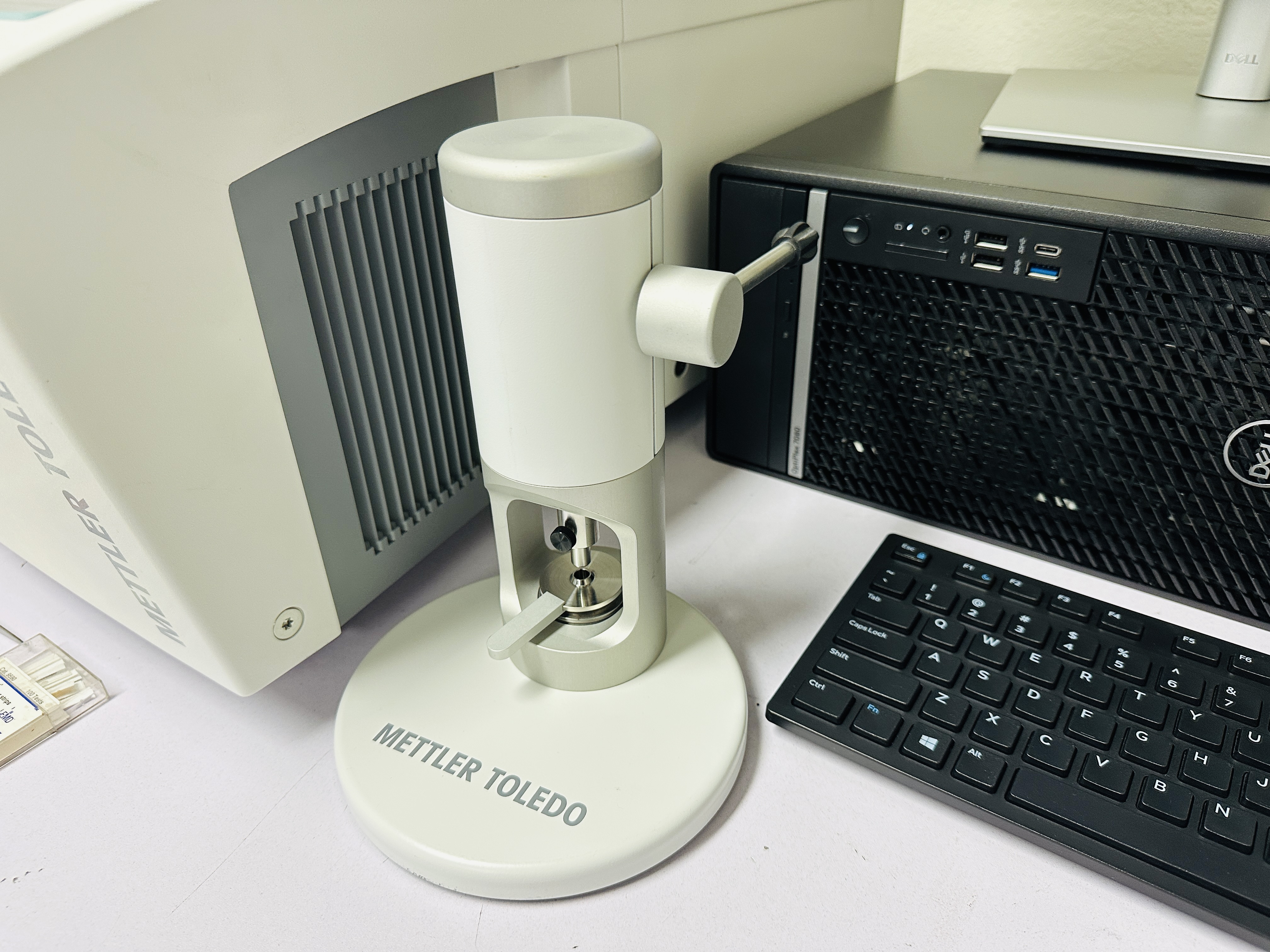 Used Mettler Toledo DSC 3 Differential Scanning Calorimeter (DSC)
