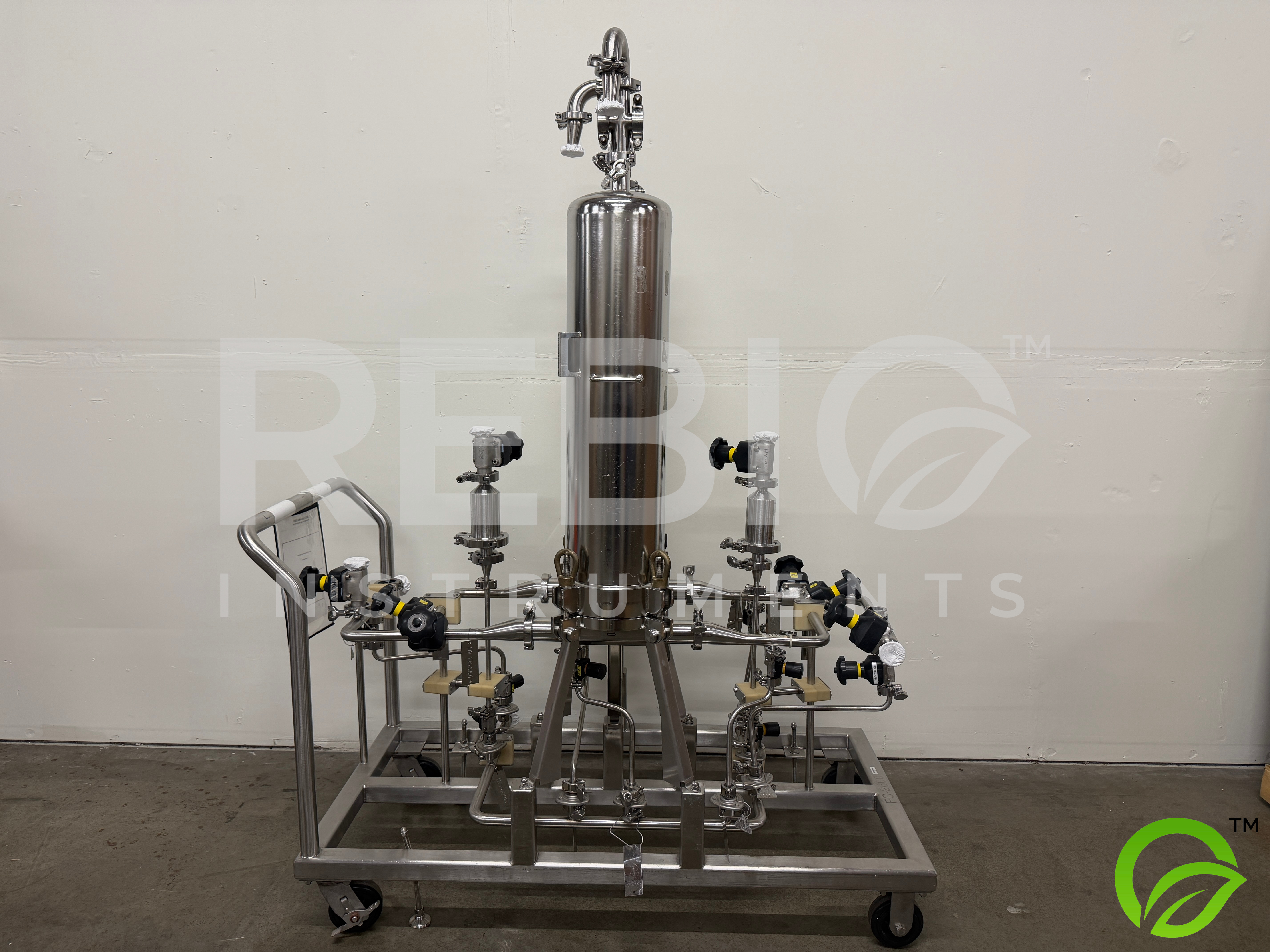 Used Pall / Biokinetics Dual Column Chromatography Skid F-2601 | Millipore SS Filter Housings | 316SS | Manual Valve Array | Mobile Pharma Cart 
