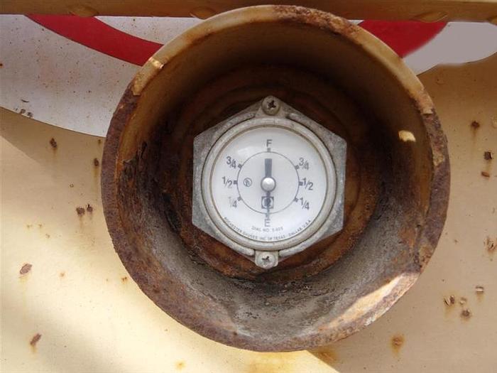 Used 1988 Mack RD688S Water Truck