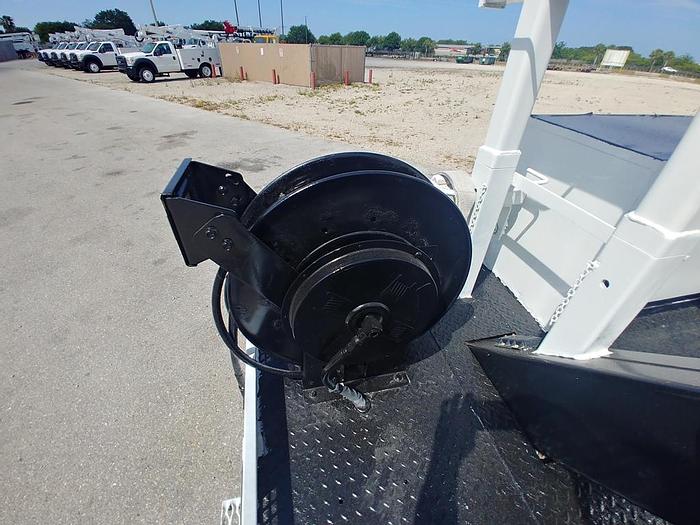 Used 2009 Ford F750 Utility Altec DM47-TR Digger Derrick