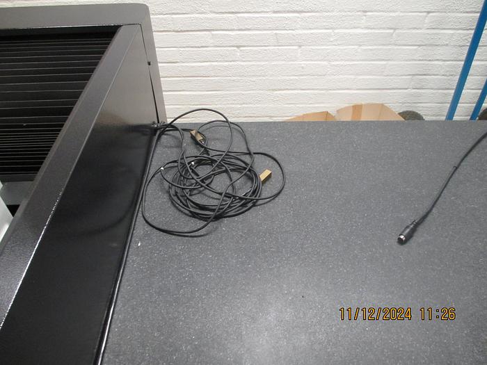 Used BRUGT KOORDINAT MÅLEMASKINE FABR. MITUTOYO, MODEL CRYSTA-APEX C9106