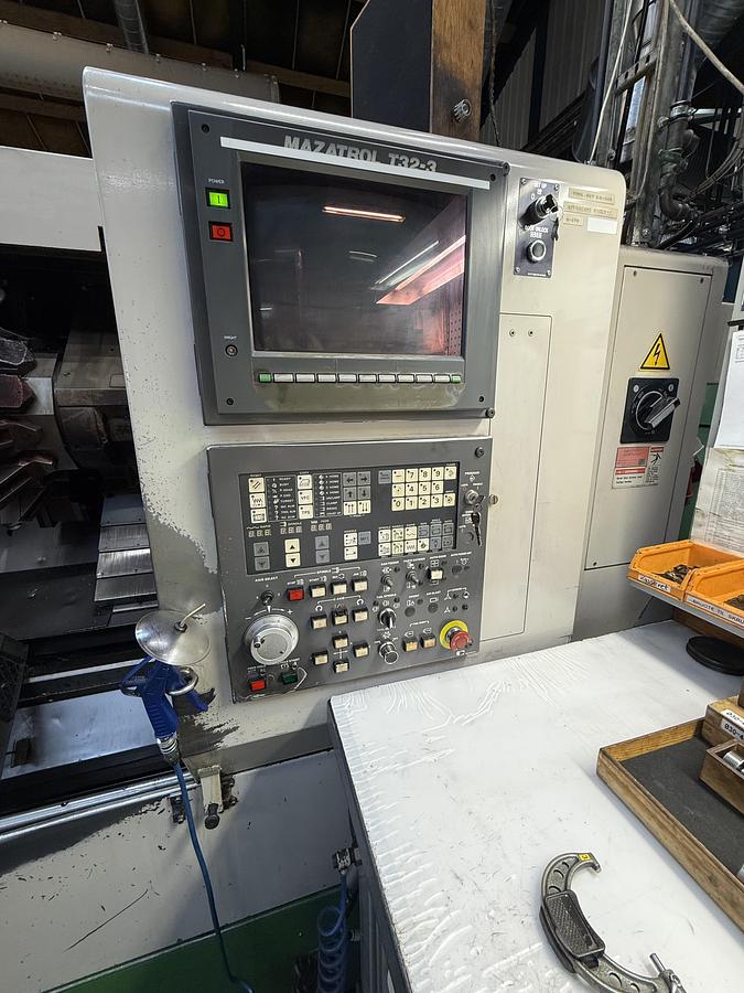 Used VRUGT CNC-DREJEBÆNK FABR. MAZAK, MODEL SQT 28M