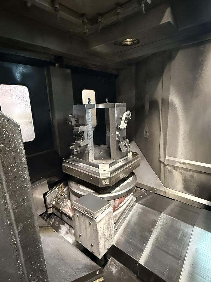 Used BRUGT HORISONTALT BEARBEJDNINGSCENTER FABR. MAZAK, MODEL FH 6800