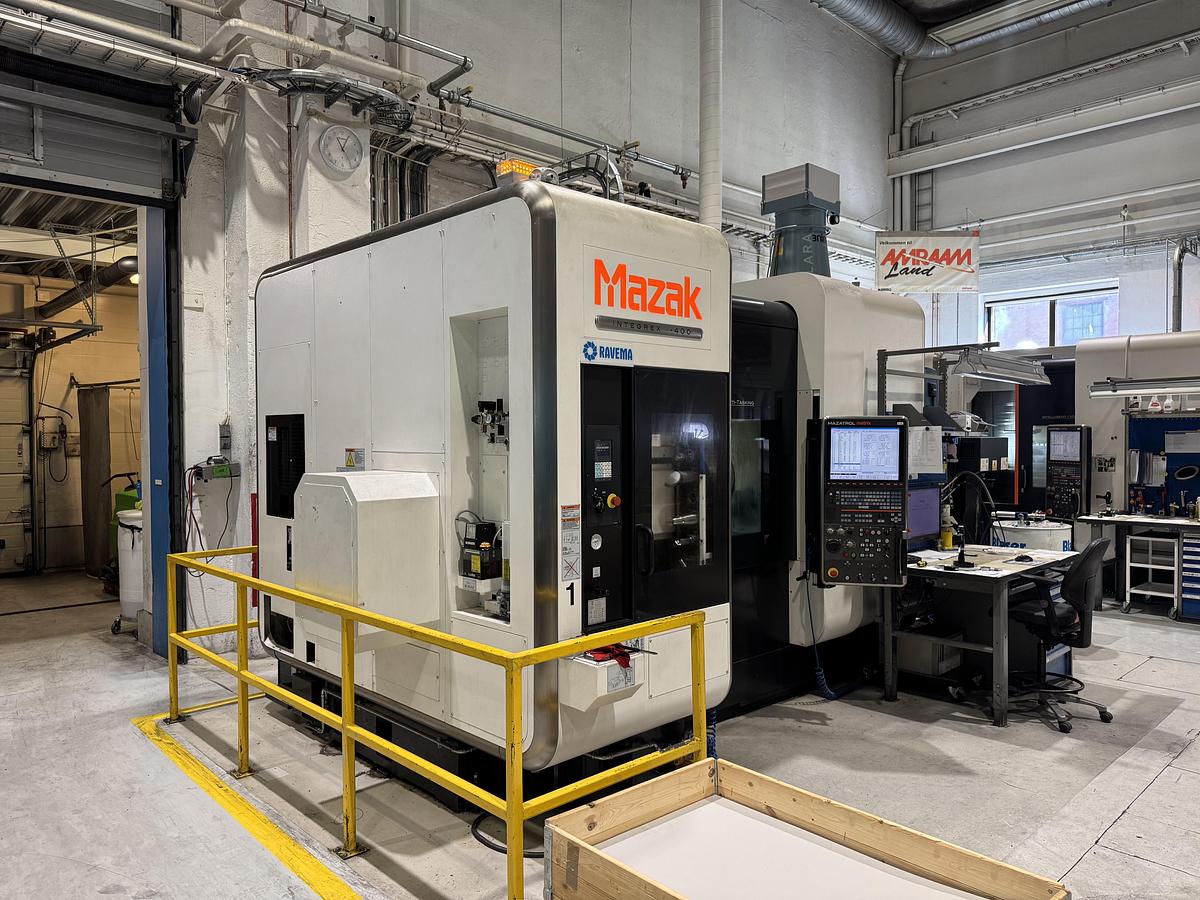 Used BRUGT 5-AKSET DREJE/FRÆSE CENTER FABR. MAZAK, MODEL INTEGREX i400