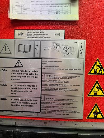 Used BRUGT CNC-KANTPRESSE FABR. AMADA, MODEL HBP 170-3SL