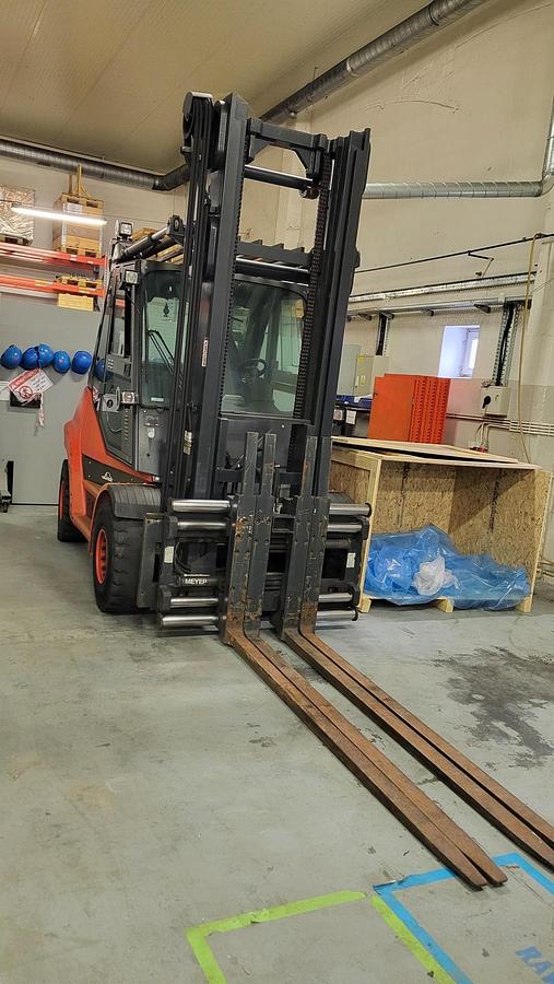 Used BRUGT GAFFELTRUCK FABR. LINDE, MODEL H70T-01
