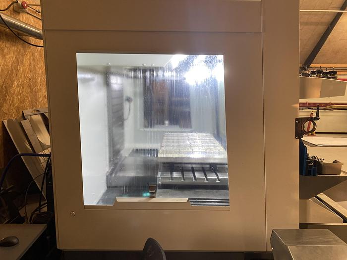 Used BRUGT VERTIKALT BEARBEJDNINGSCENTER MANUF. HAAS, MODEL VF 4SS - ÅRGANG 2021