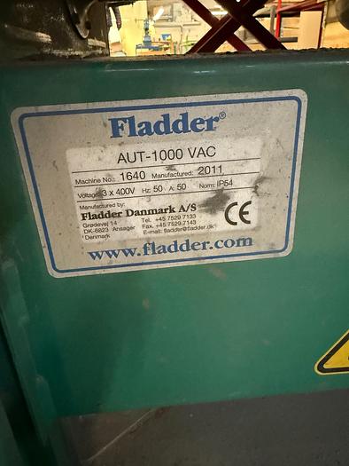 Used BRUGT AUTOMATISK PLADE AFGRATE MASKINE FABR. FLADDER, MODEL AUT 1000 VAC