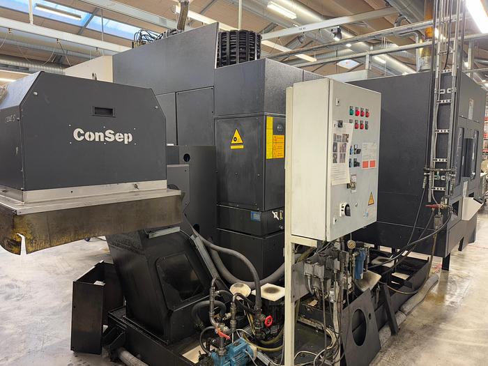 Used MAZAK VARIAXIS 630 5X