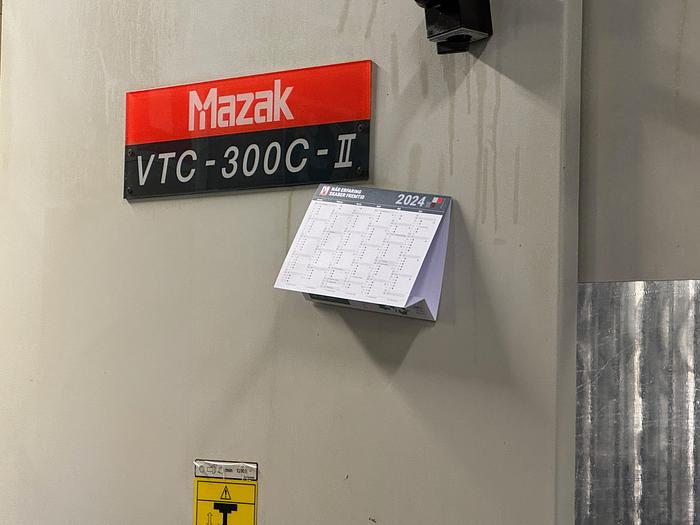 Used BRUGT CNC-VERTIKALT BEARBEJDNINGSCENTER FABR. MAZAK, MODEL VTC 300 C-II