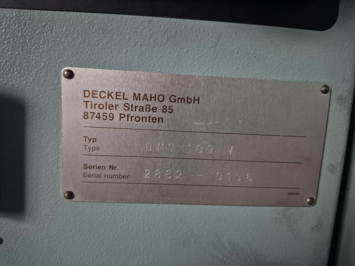 Used BRUGT VERTIKALT BEARBEJDNINGSCENTER FABR. DMG, MODEL DMC 100 V