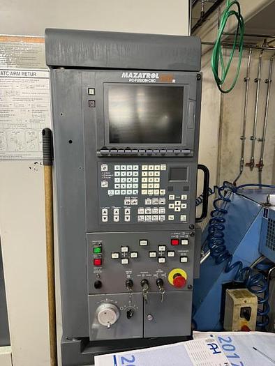 Used BRUGT VERTIKALT BEARBEJCNINGSCENTER FABR. MAZAK, MODEL VTC 200 B