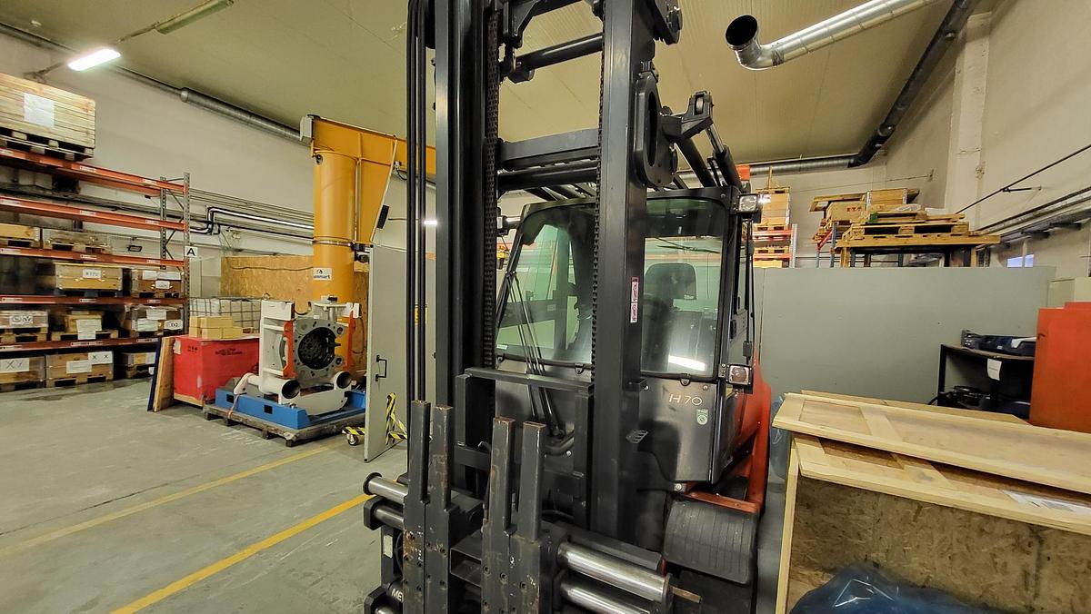 Used BRUGT GAFFELTRUCK FABR. LINDE, MODEL H70T-01